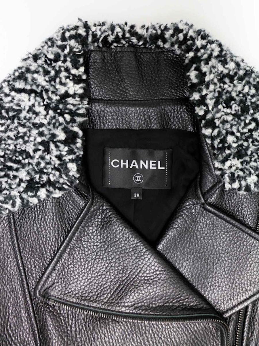 Giacca in pelle Chanel Métiers d'art Paris-Rome 2015/2016 in vendita 6