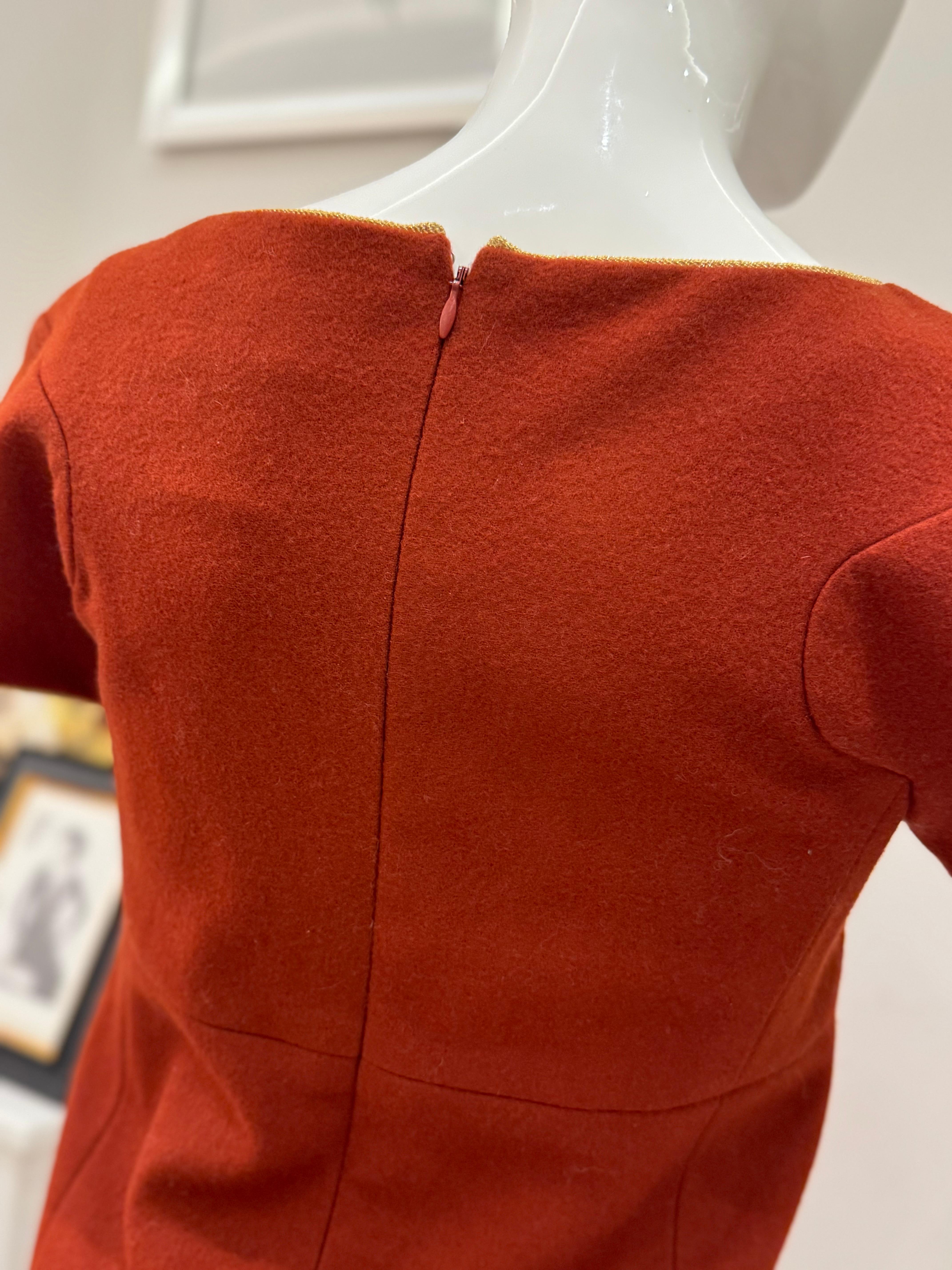 Chanel métiers d'art París Salzburgo 2015 pasarela vestido rojo bordado en venta 7