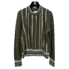 Chanel métiers d’art Paris Salzburg Pre Fall 2015 runway cashmere sweater