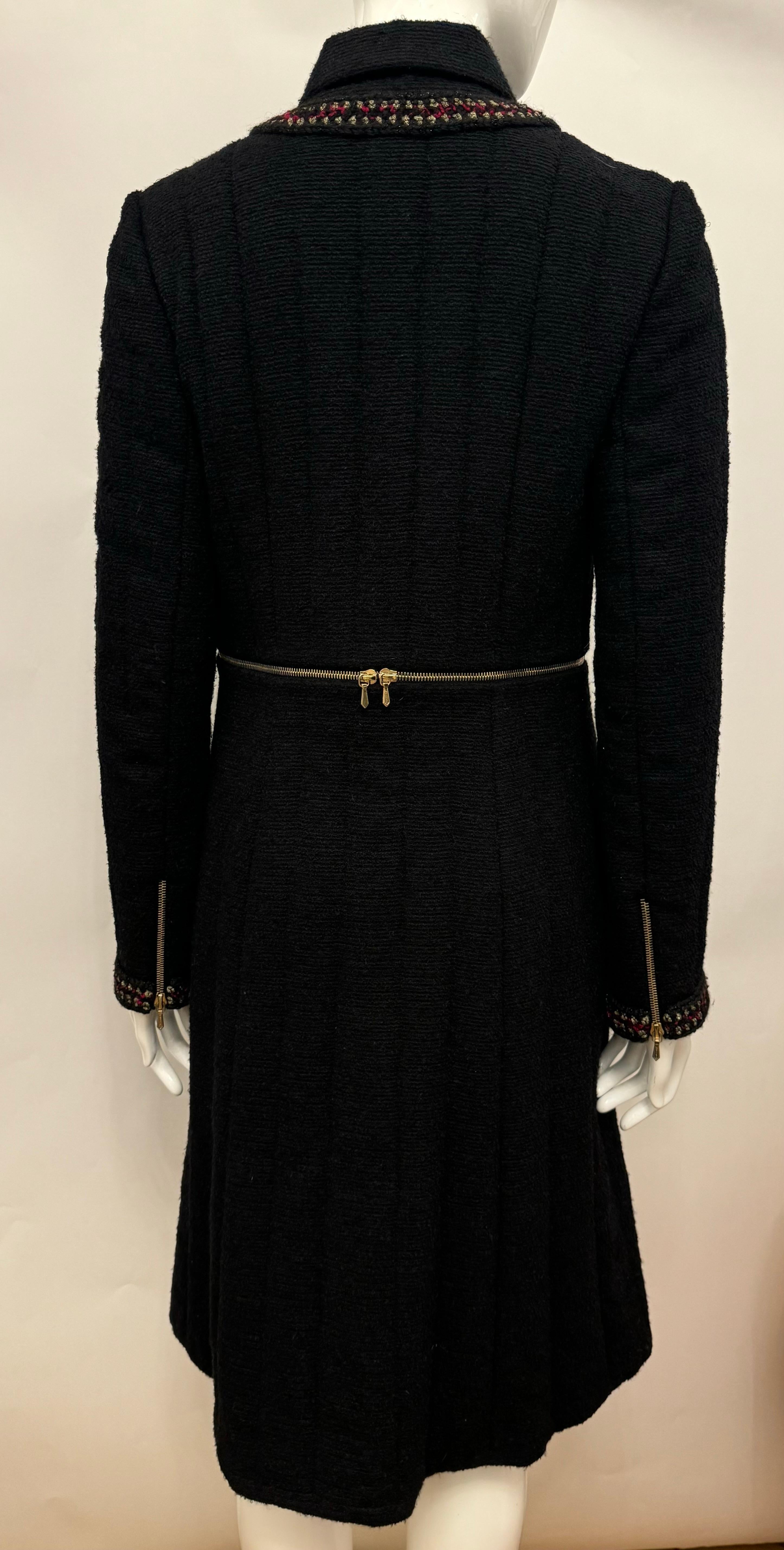 Chanel Métiers d'art Paris Shanghai manteau du défilé pré automne 2010 par Karl Lagerfeld en vente 7