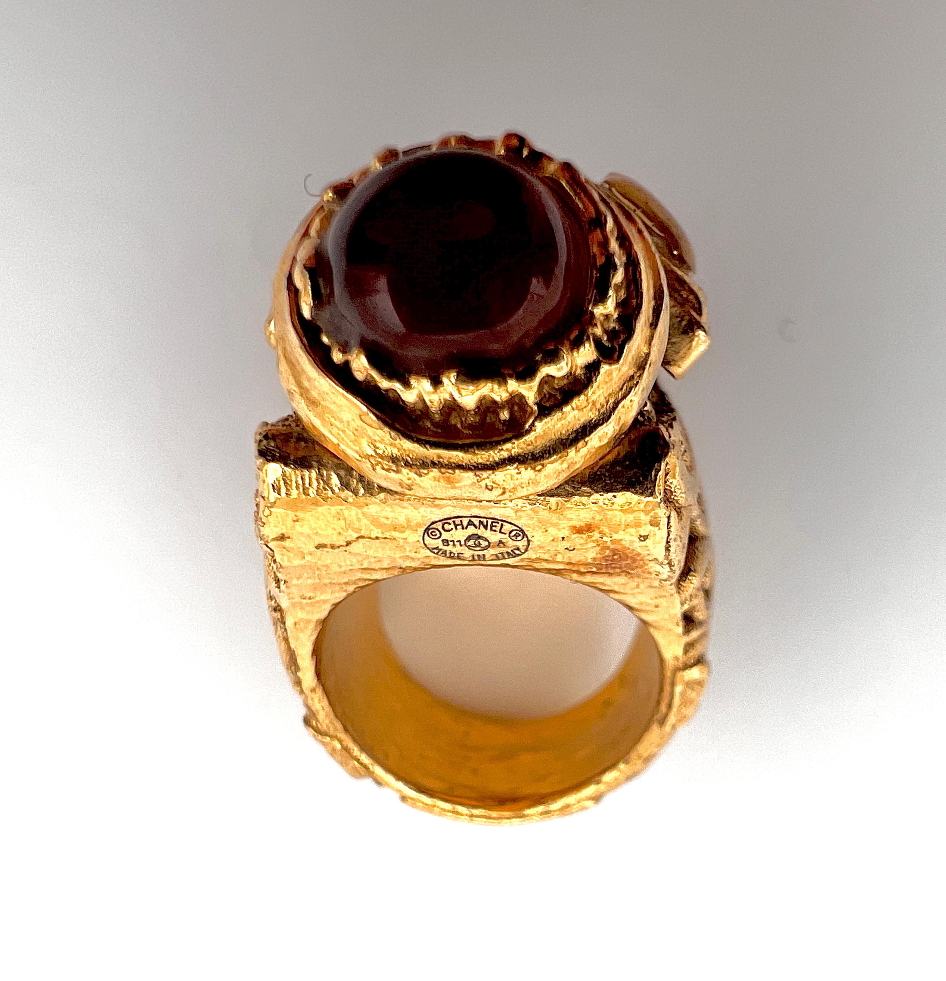 Anello Chanel Métiers d'arts Paris-Bombay 2011 in vendita 1