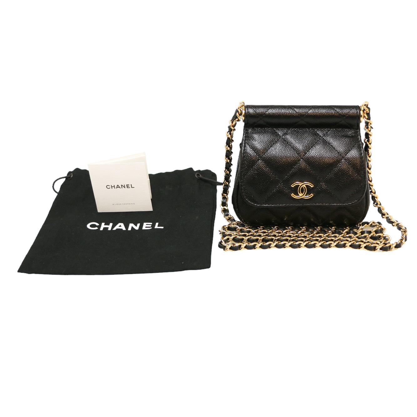 Chanel Micro Tasche aus Leder in Kaviar im Angebot 2