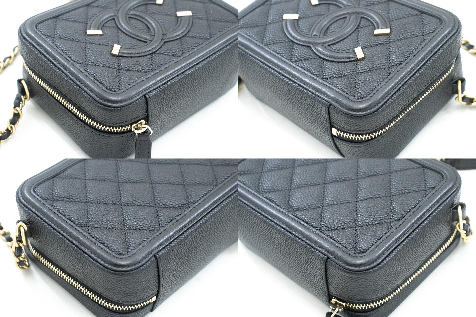 CHANEL Micro Caviar Grained Calfskin Chain Shoulder Bag Black Zip For Sale 2