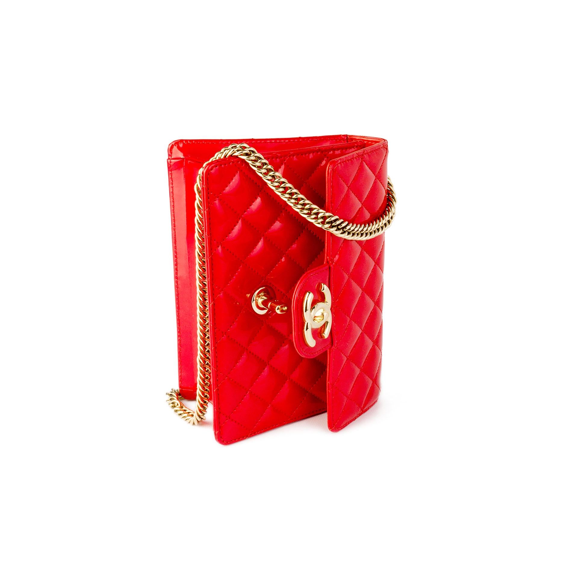 Chanel Micro Mini Patent Leather Bright Red Classic Flap Crossbody Bag For Sale 1