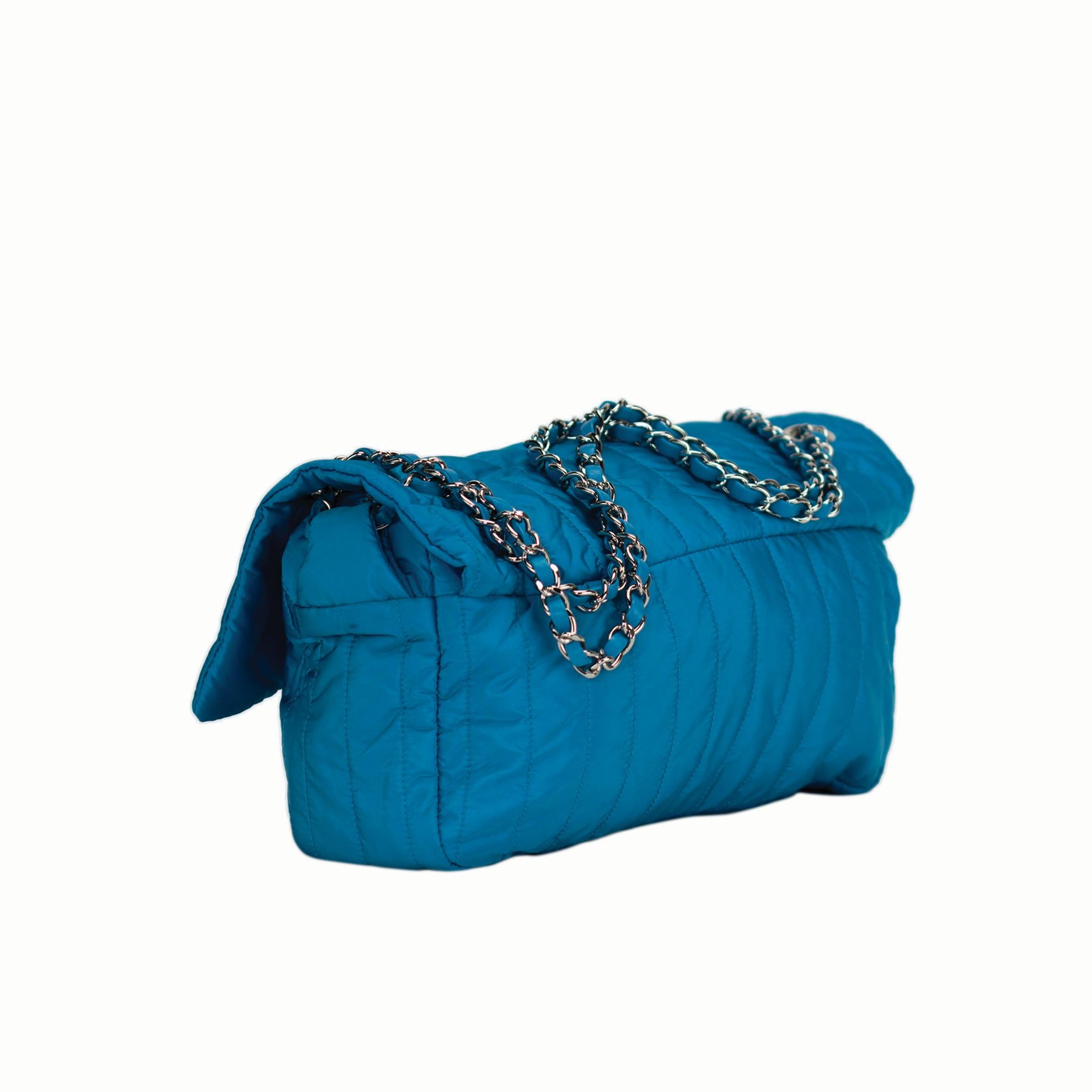 Chanel Microfiber Acqua Blue Quilted Nylon Shoulder Bag For Sale 2