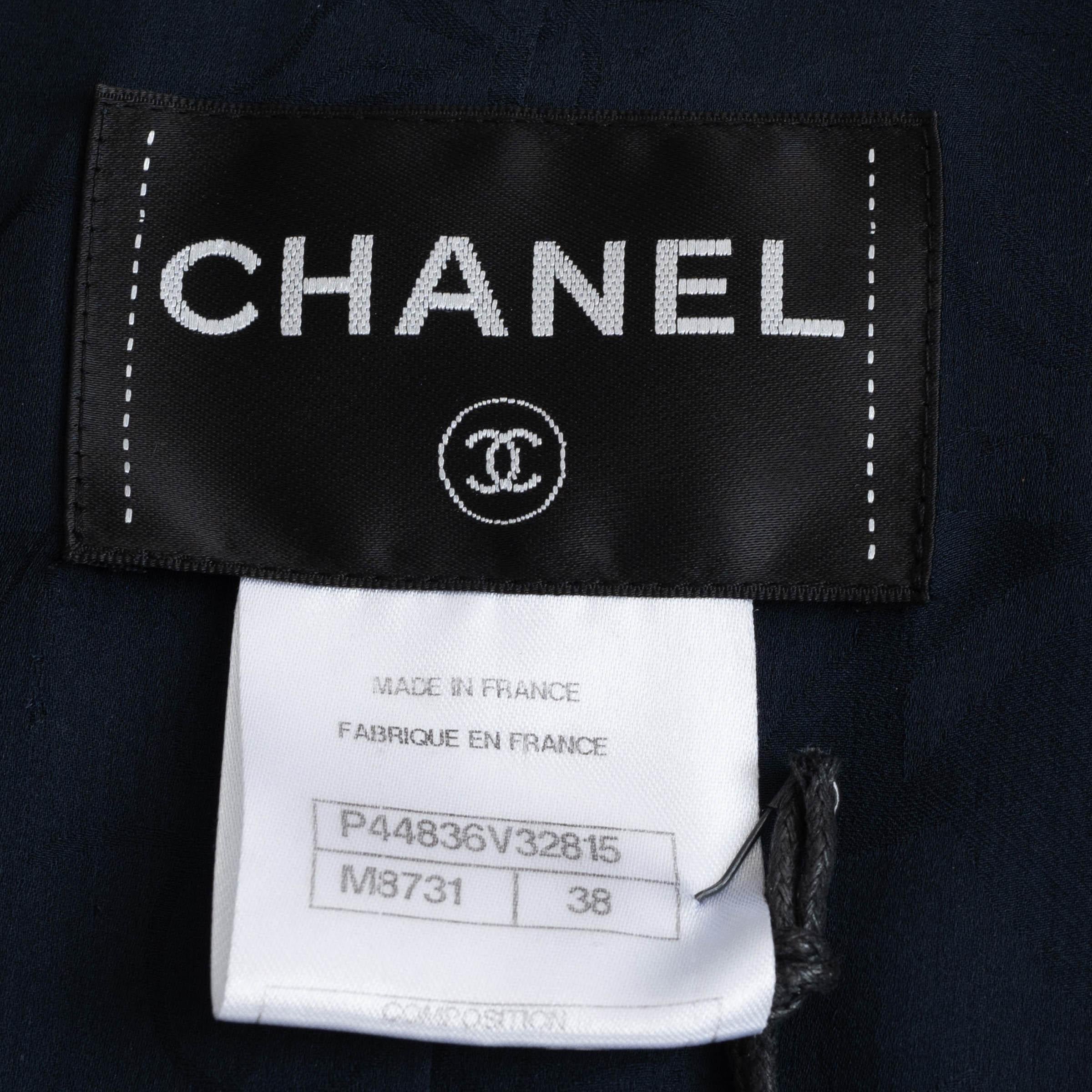 Chanel giacca in cotone blu notte 12K BELTED TWEED 38 S in vendita 1