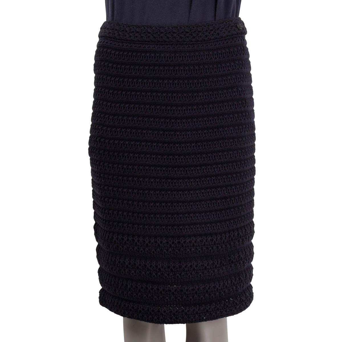 CHANEL midnight blue cotton 2011 11P CROCHET KNIT Skirt 42 L For Sale
