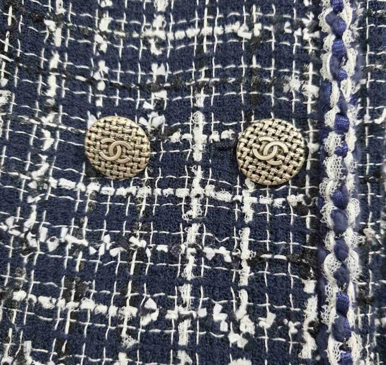 Women's Chanel Midnight Blue Tweed Double Breasted Jacket M
