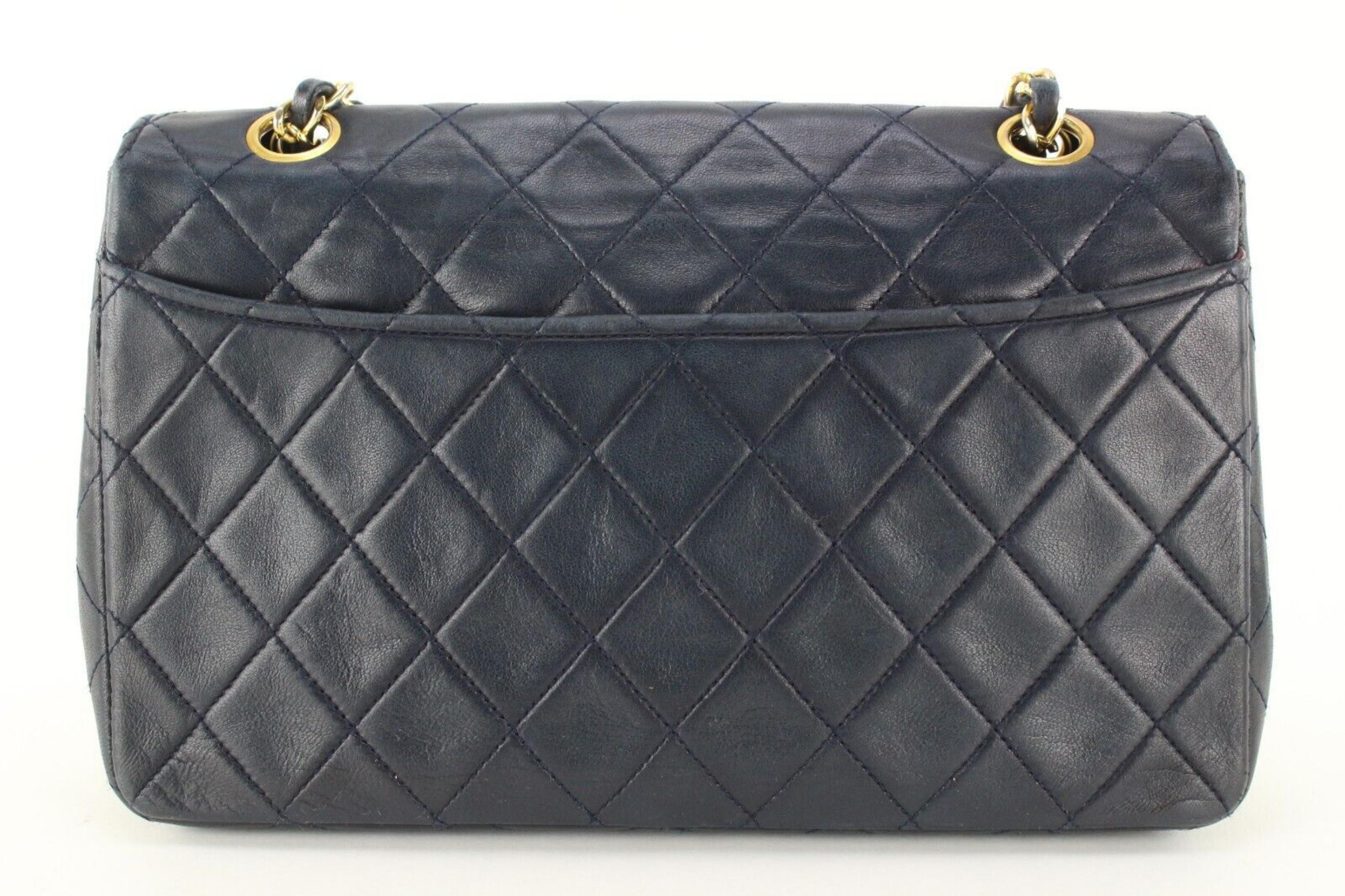 Women's Chanel Midnight Navy Quilted Lambskin Small Classic Flap 1CK1202 For Sale