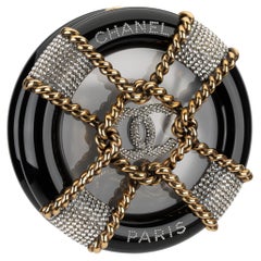 Chanel Minaudière Schwarz, Gold & Klar Rescue Rad Gold Tone Hardware
