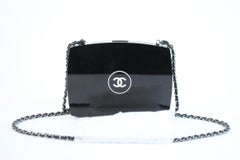 Chanel Minaudière ( Extremely Rare ) Compact Powder 6ccty71417 Plexiglass Clutch