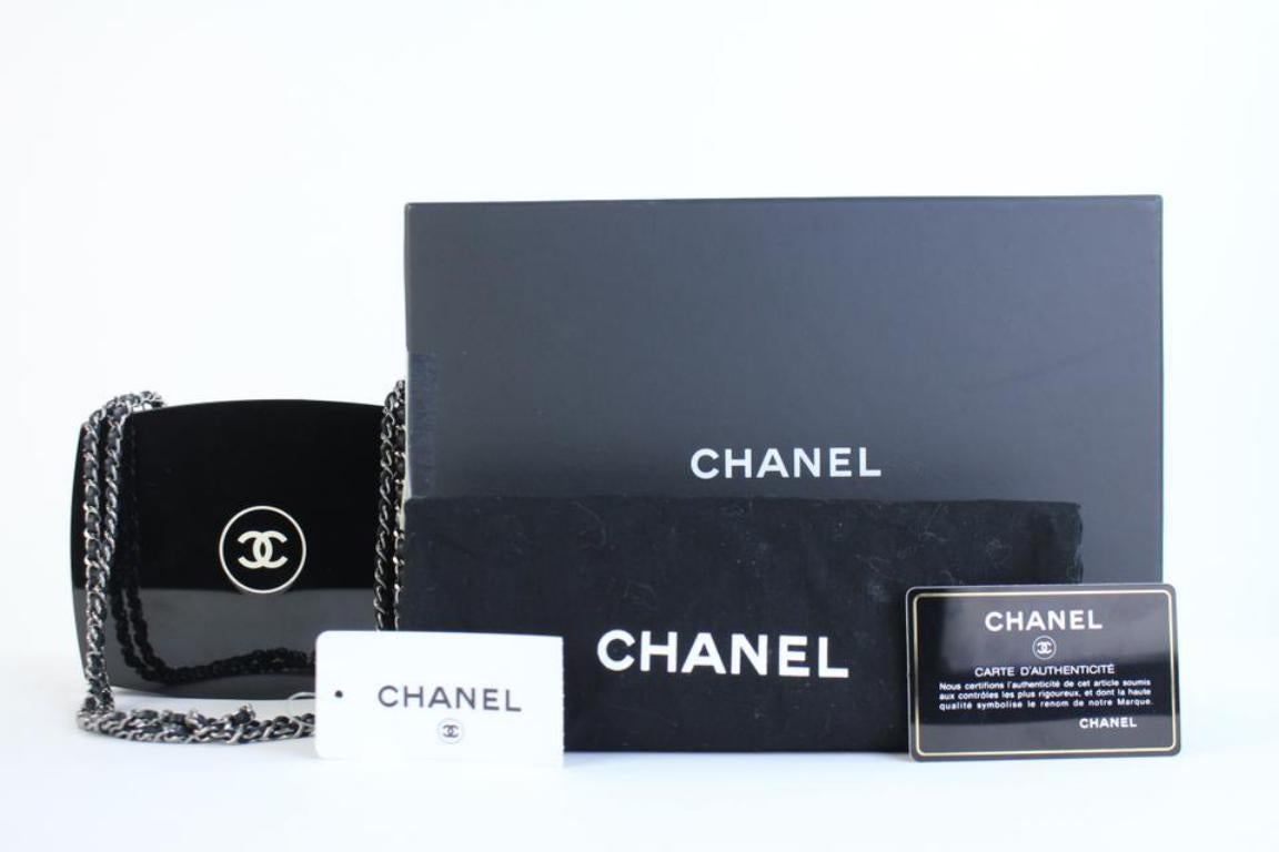 Black Chanel Minaudière ( Extremely Rare ) Compact Powder 6ccty71417 Plexiglass Clutch For Sale