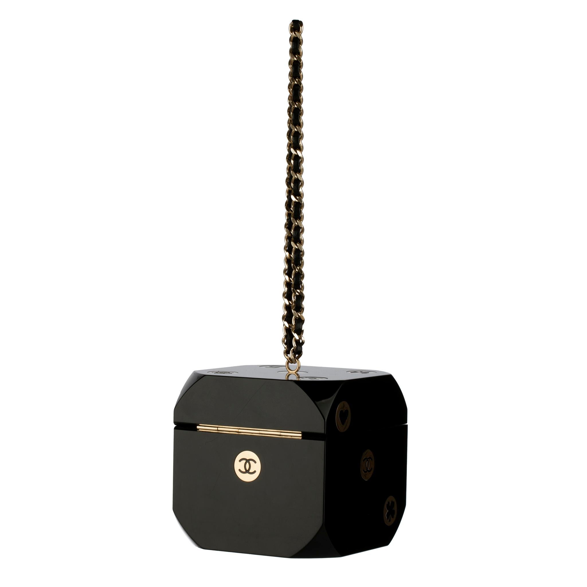 Chanel Minaudière Limited Edition Casino Dice Black Gold-Tone Hardware For Sale 11