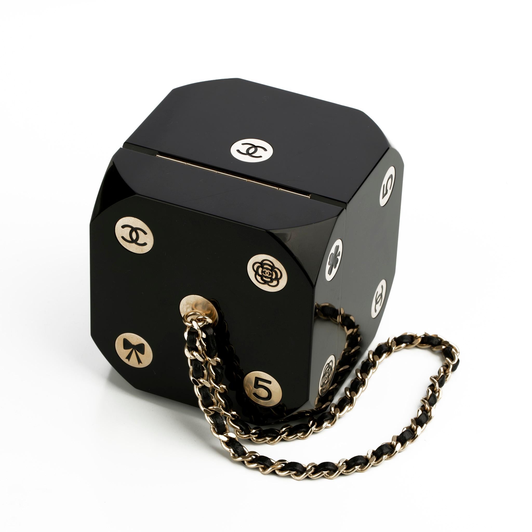 Chanel Minaudière Limited Edition Casino Dice Black Gold-Tone Hardware For Sale 5