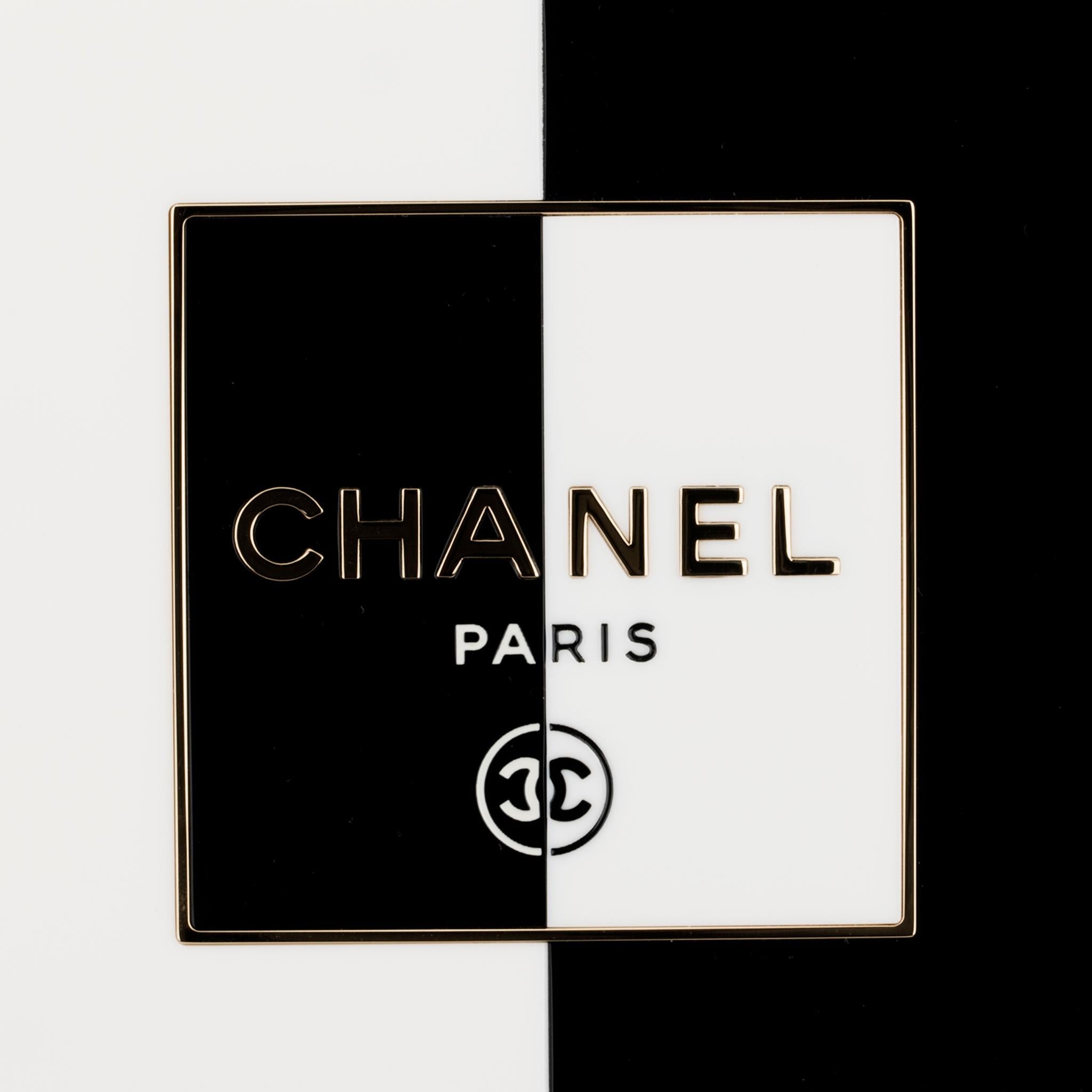 Chanel Minaudière Limited Edition Lucite Perfume Bottle Black & White 3