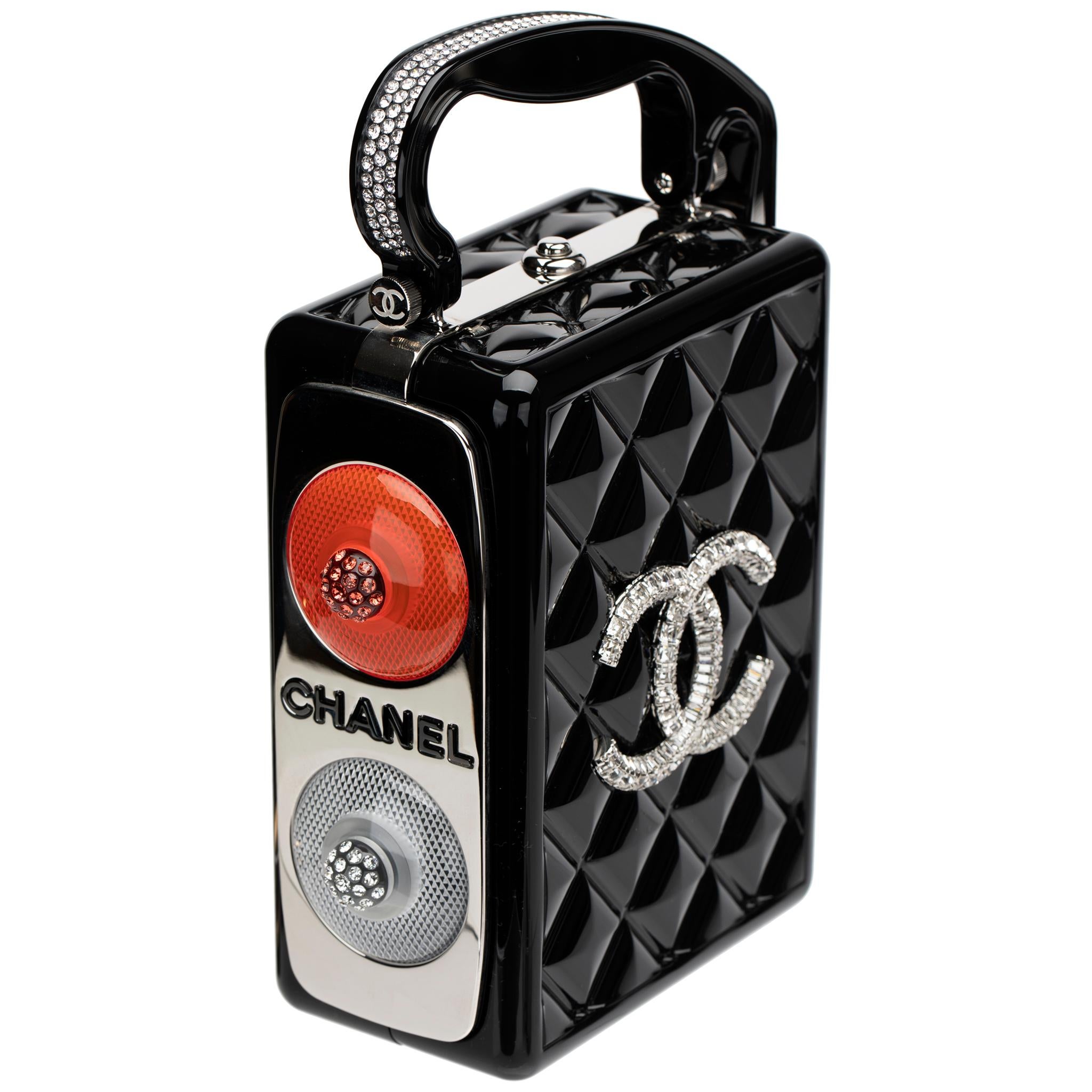 Chanel Minaudière Limited Edition Plexiglass Traffic Silver-Tone Hardware 3