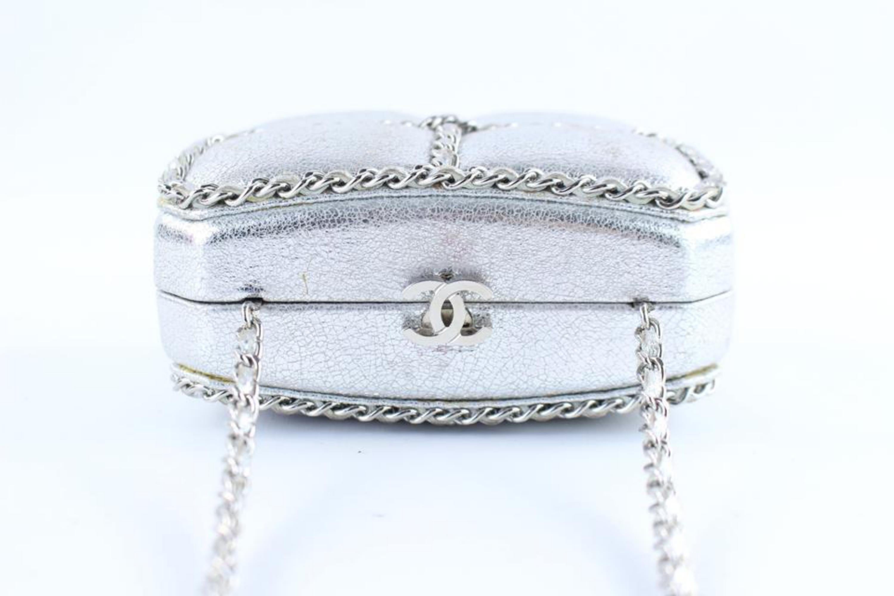 Chanel Minaudière Metallic 1cr0115 Silver Leather Cross Body Bag For Sale 3
