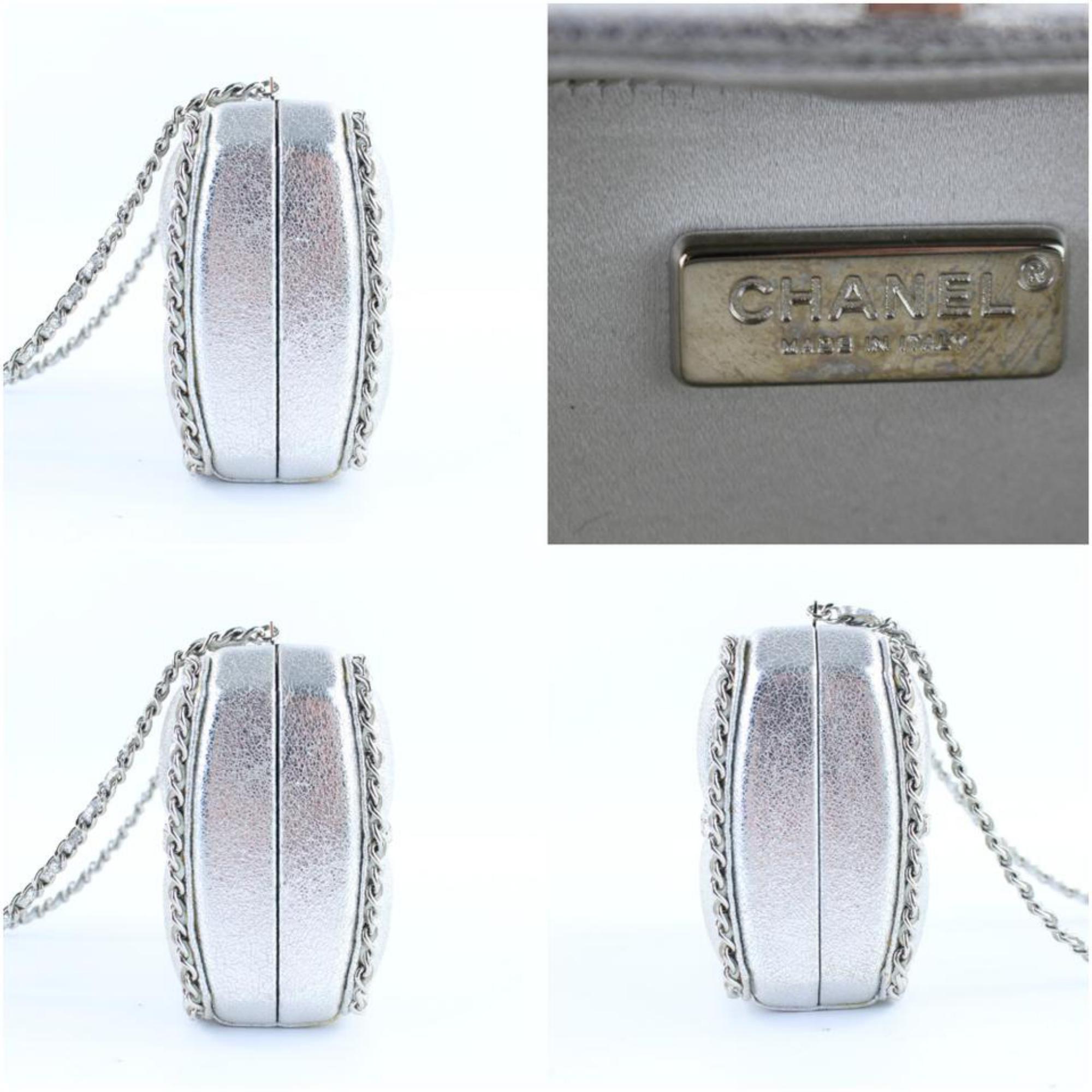 Chanel Minaudière Metallic 1cr0115 Silver Leather Cross Body Bag For Sale 4