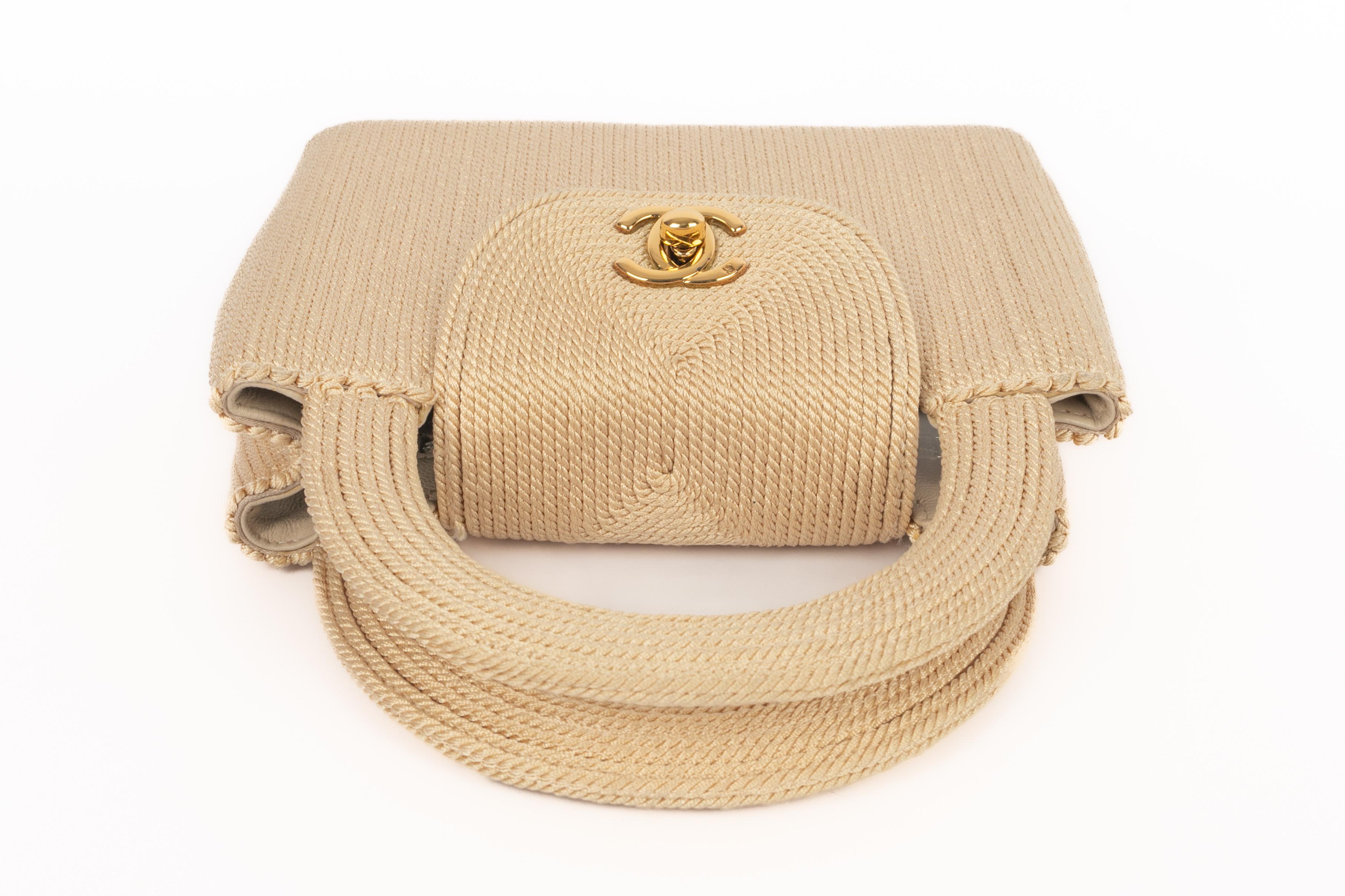 Mini sac Chanel circa 1998 en vente 3