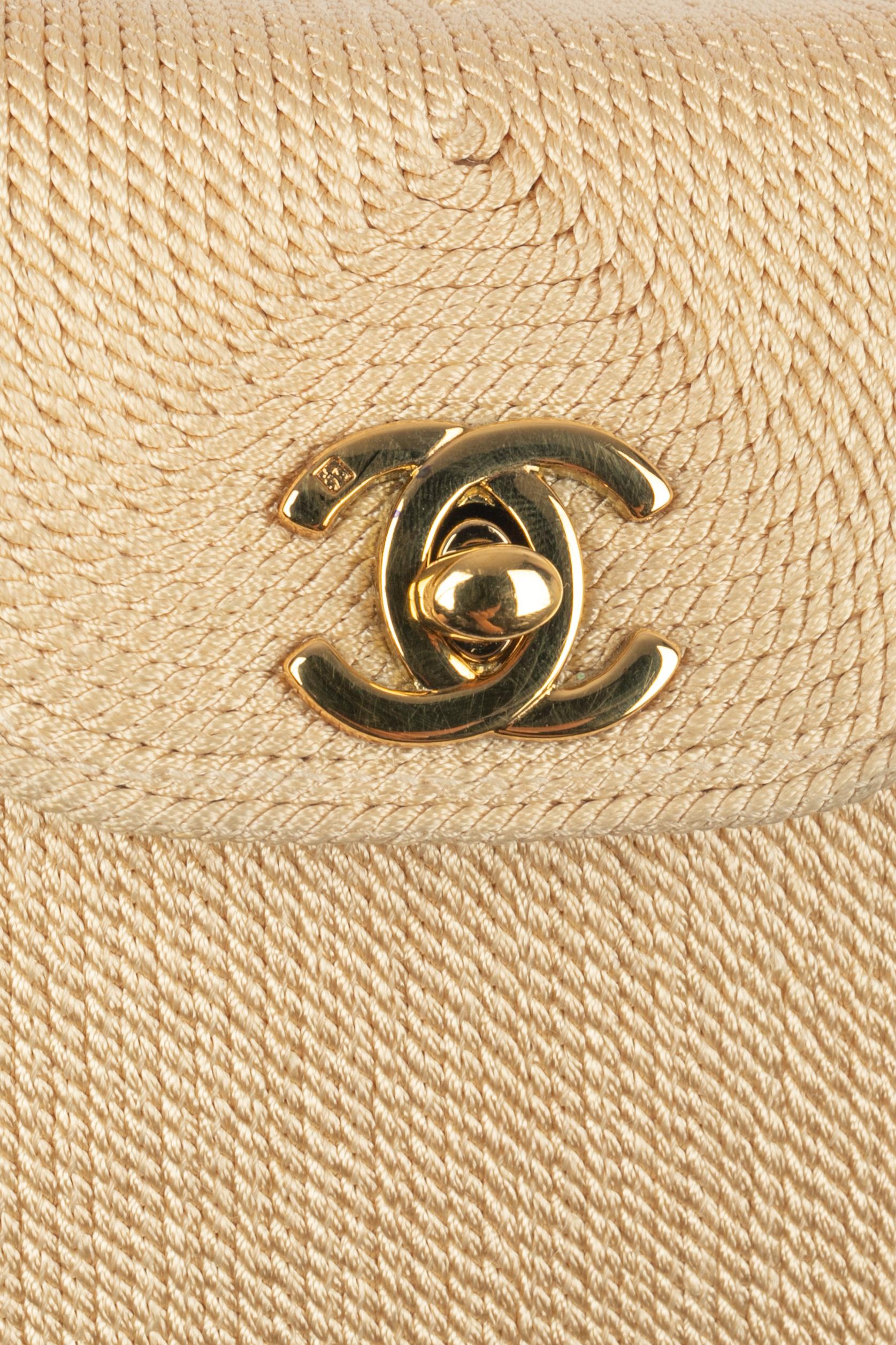 Mini sac Chanel circa 1998 en vente 4