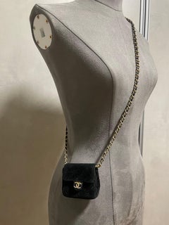 CHANEL Mini bag vintage velvet