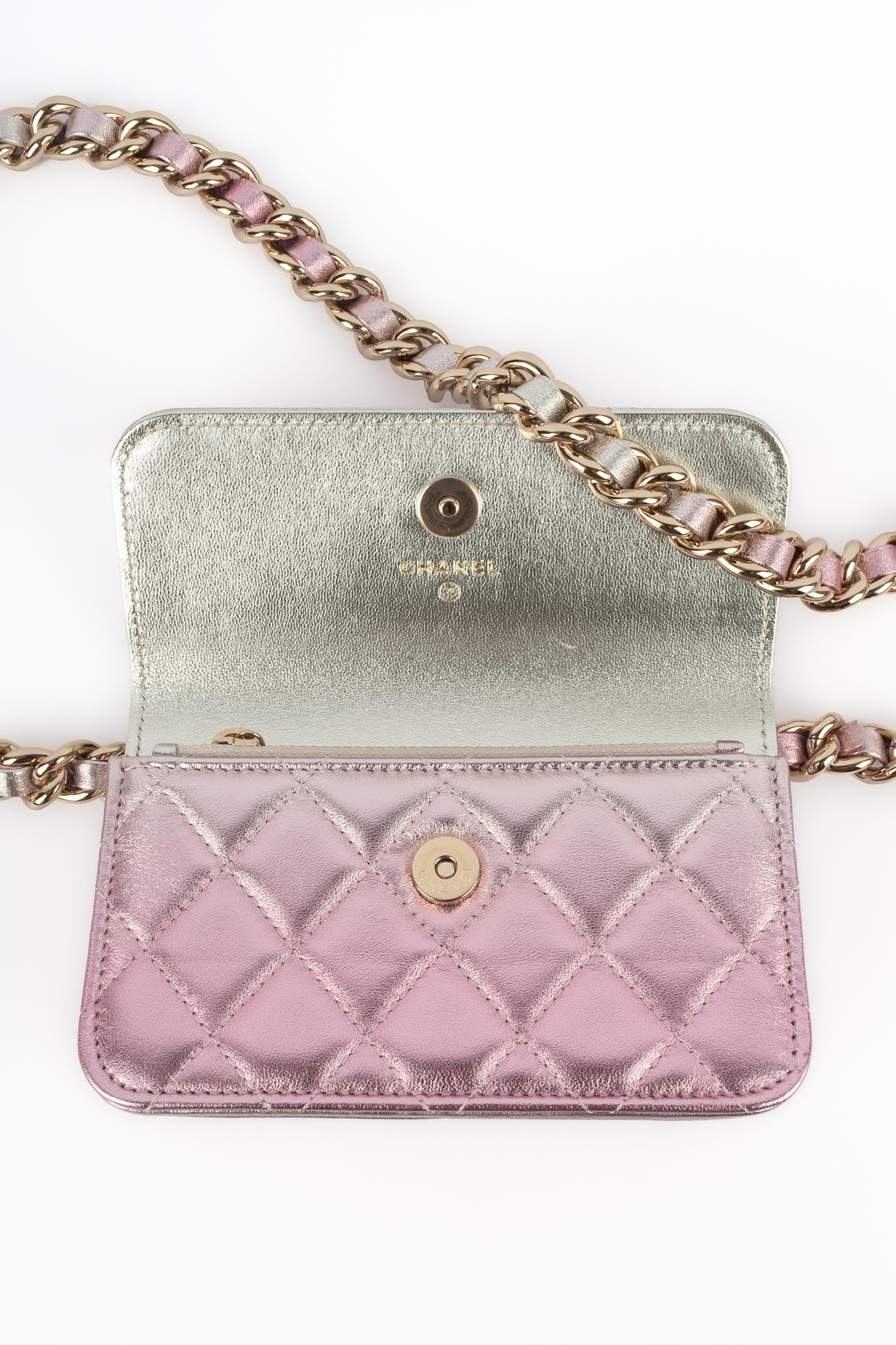 Chanel mini bag 'Wallet-on-Chain' 2021 en vente 2