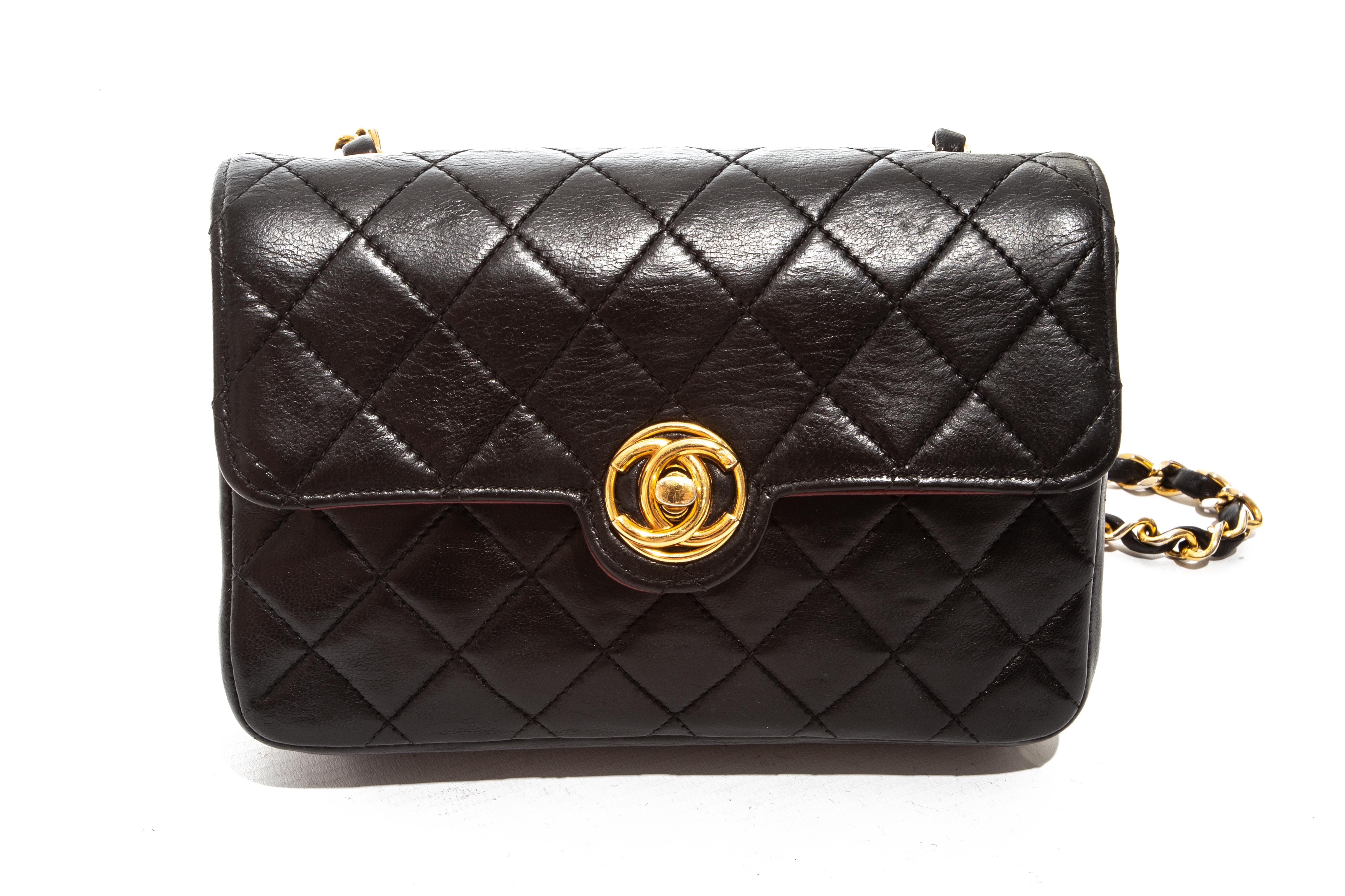 Chanel mini black quilted lambskin leather crossbody flap bag, c. 1986-8 In Good Condition In London, GB