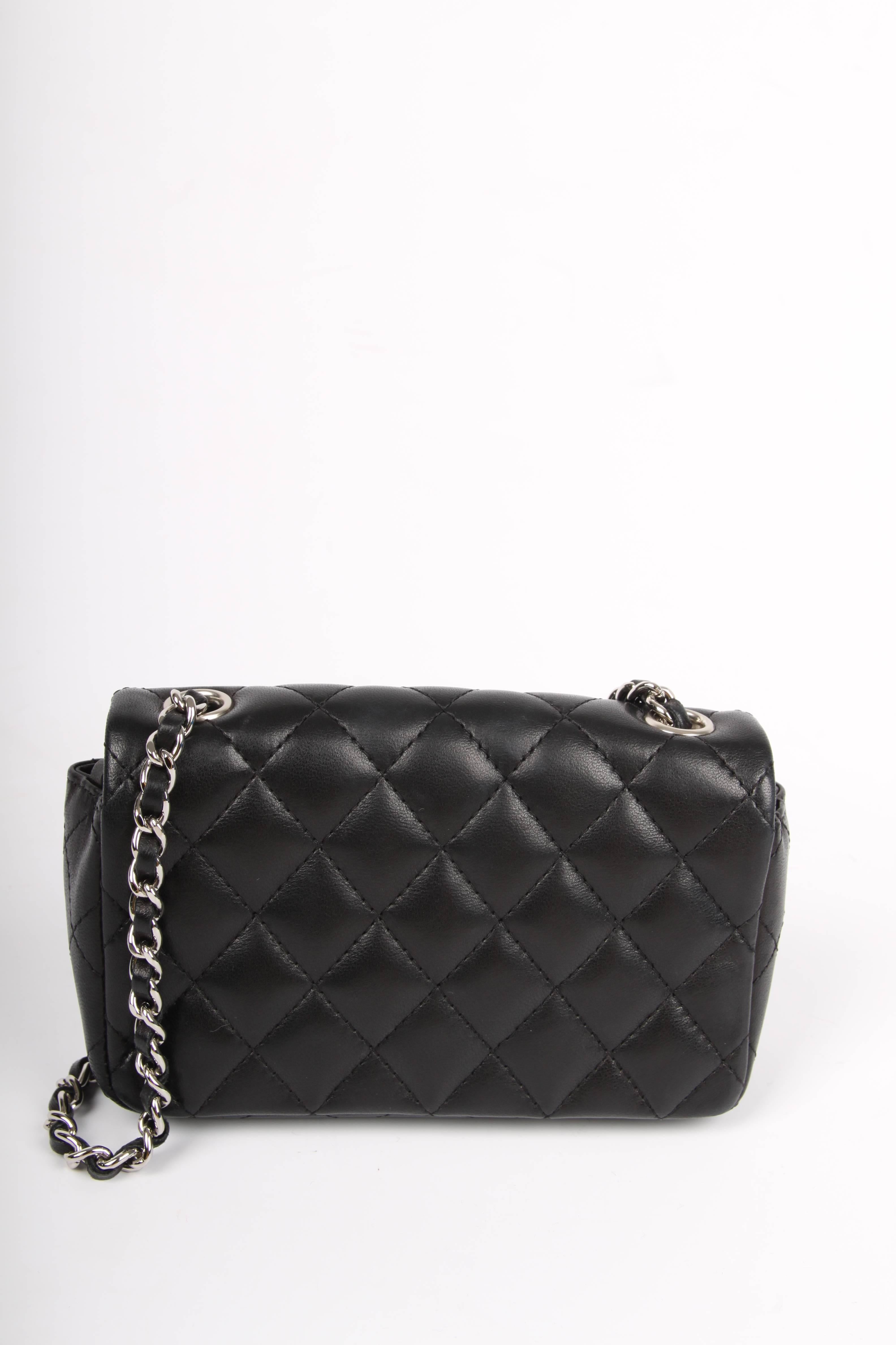 Chanel Black leather quilted Mini bag, 2005 In Good Condition In Baarn, NL