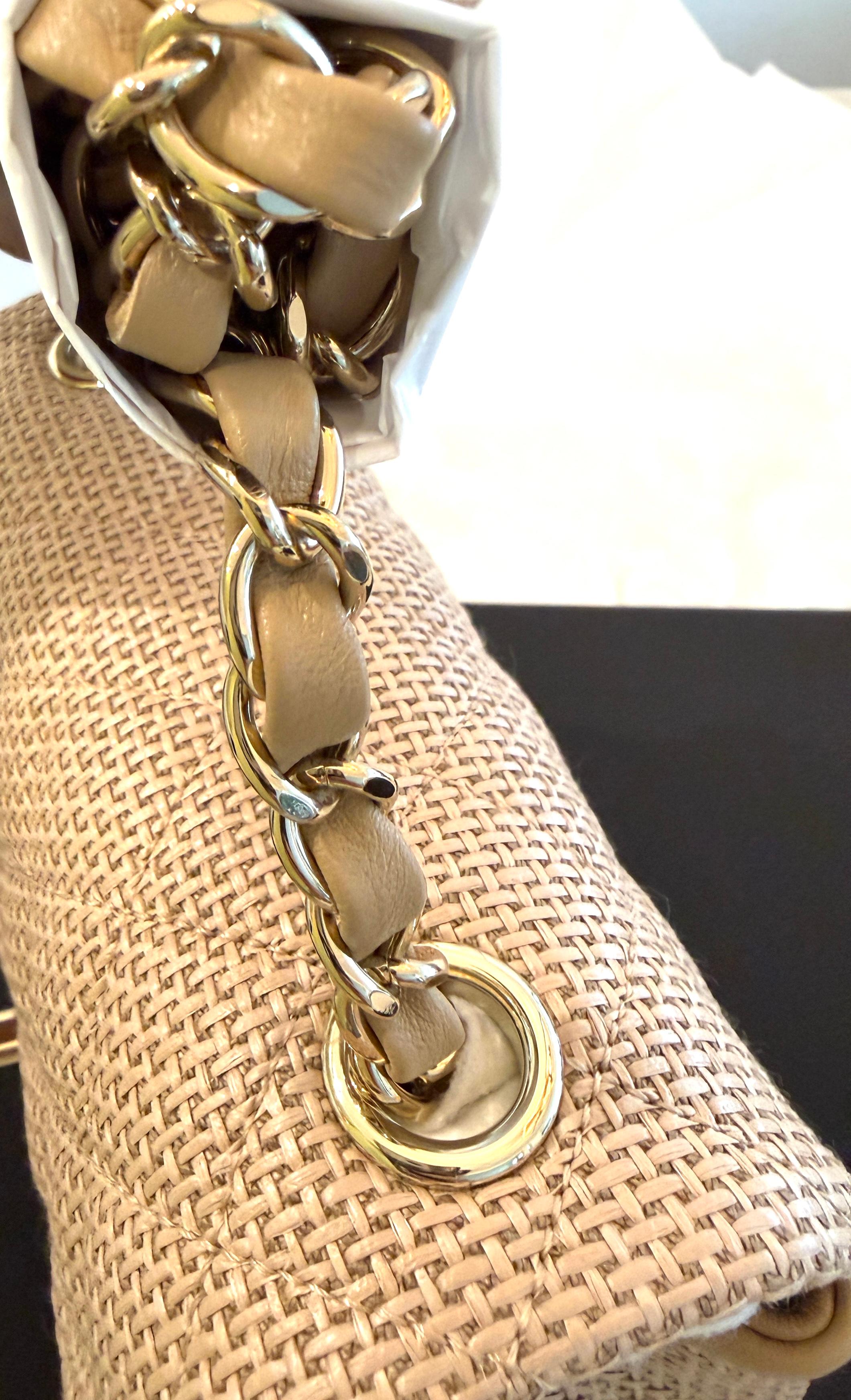 Chanel Mini Classic Square Flap Bag Beige Scuro Hardware Oro Nuovo in vendita 6