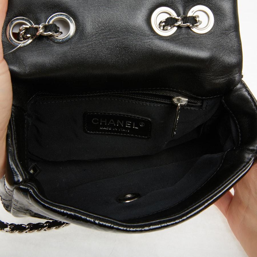 CHANEL Mini Flap Bag in Black Patent Braided Leather 6