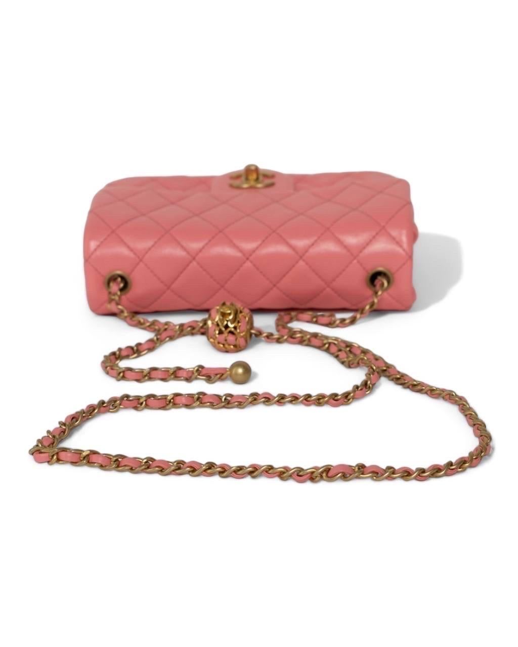 Chanel Mini Flap Pearl Crush Pelle Rosa Borsa a Tracolla For Sale 5