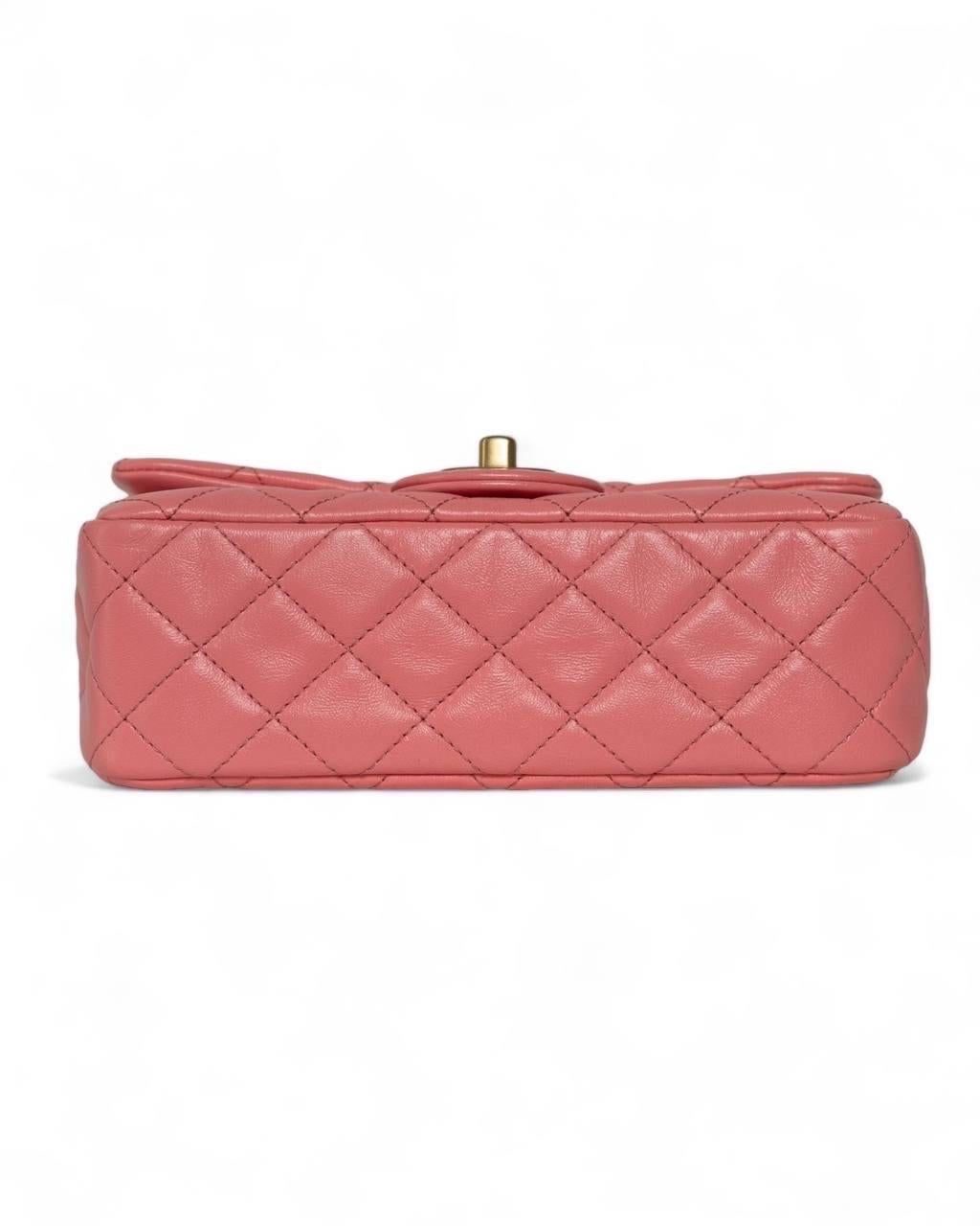Chanel Mini Flap Pearl Crush Pelle Rosa Borsa a Tracolla For Sale 10