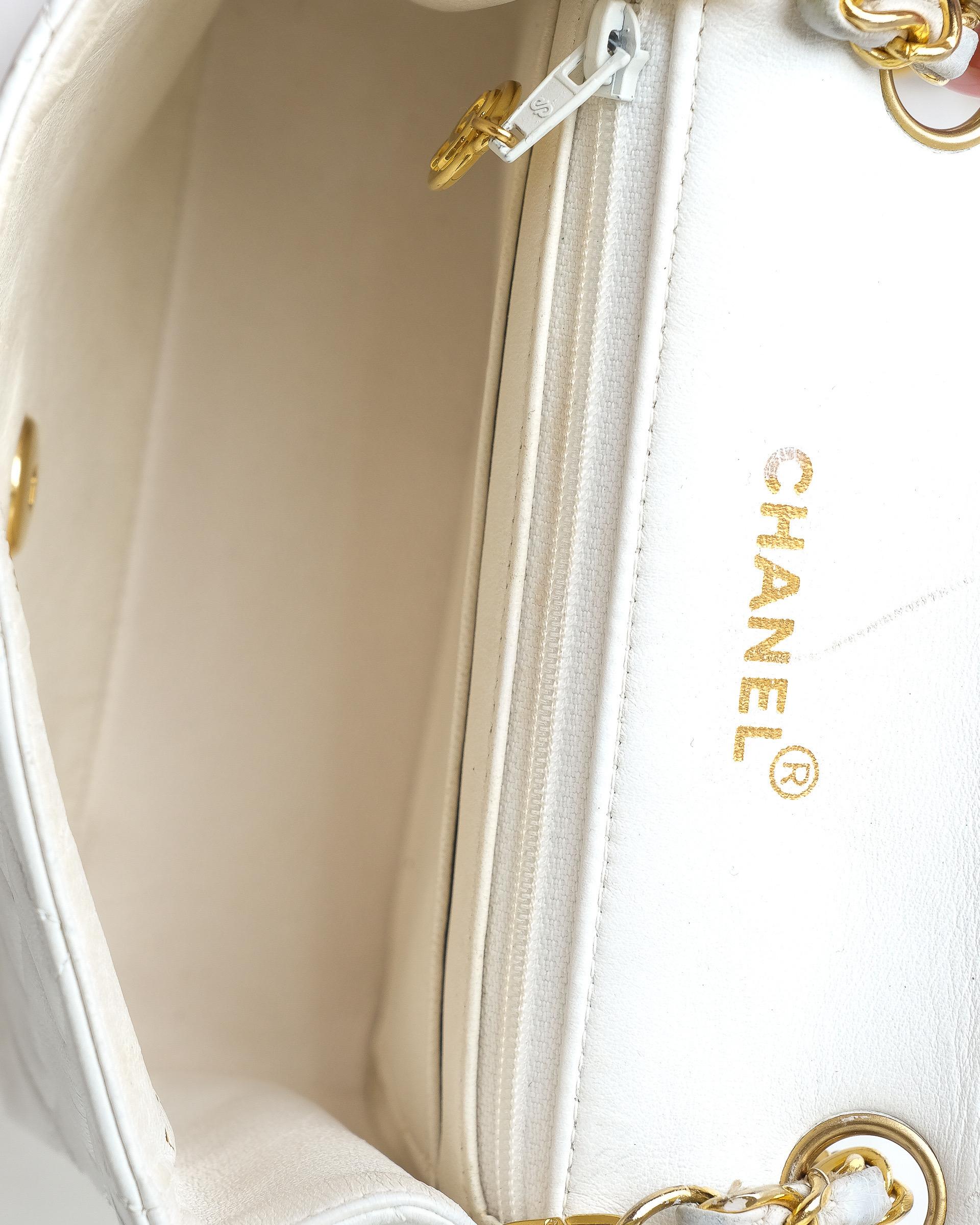 Chanel Mini Flap Timeless Bianca Borsa A Spalla  For Sale 12