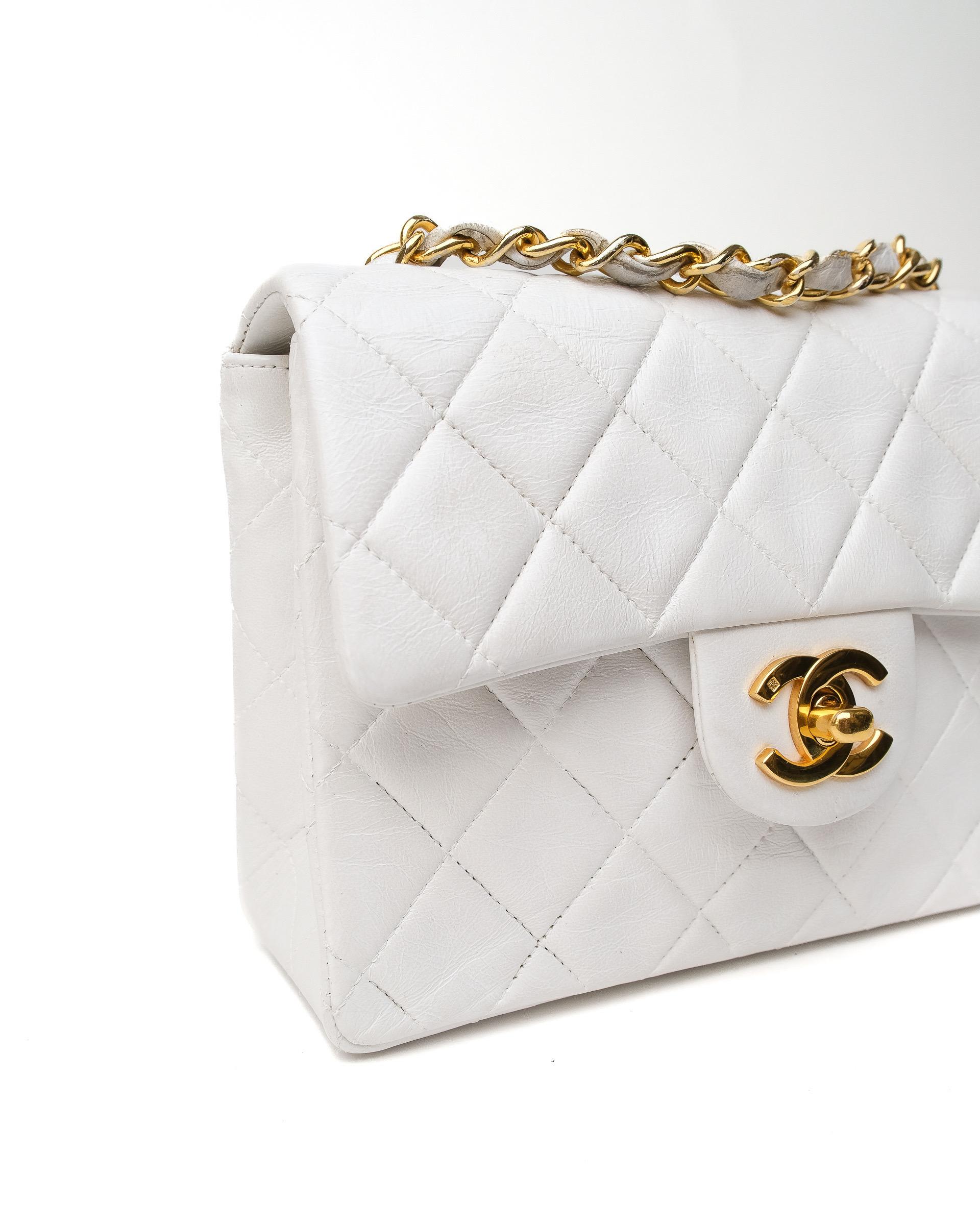 Chanel Mini Flap Timeless Bianca Borsa A Spalla For Sale at 1stDibs