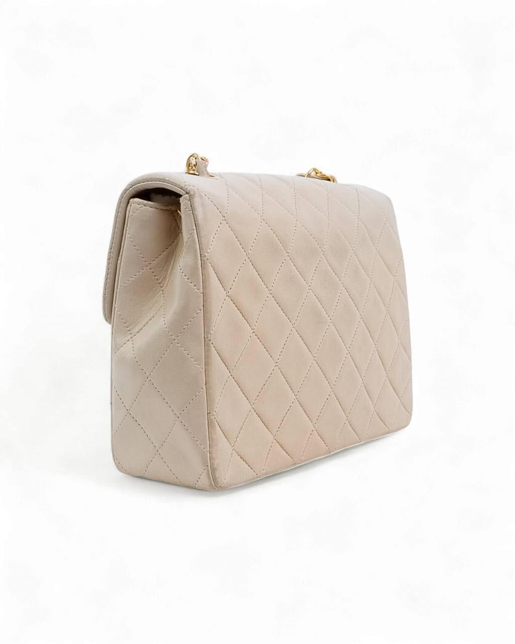 Chanel Mini Flap Vintage Beige en vente 6