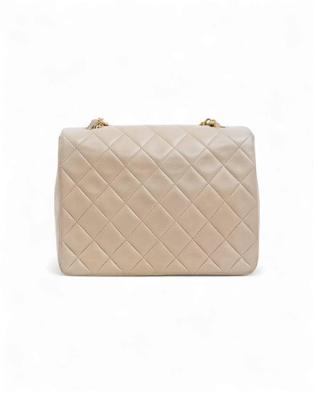 Chanel Mini Flap Vintage Beige en vente 7