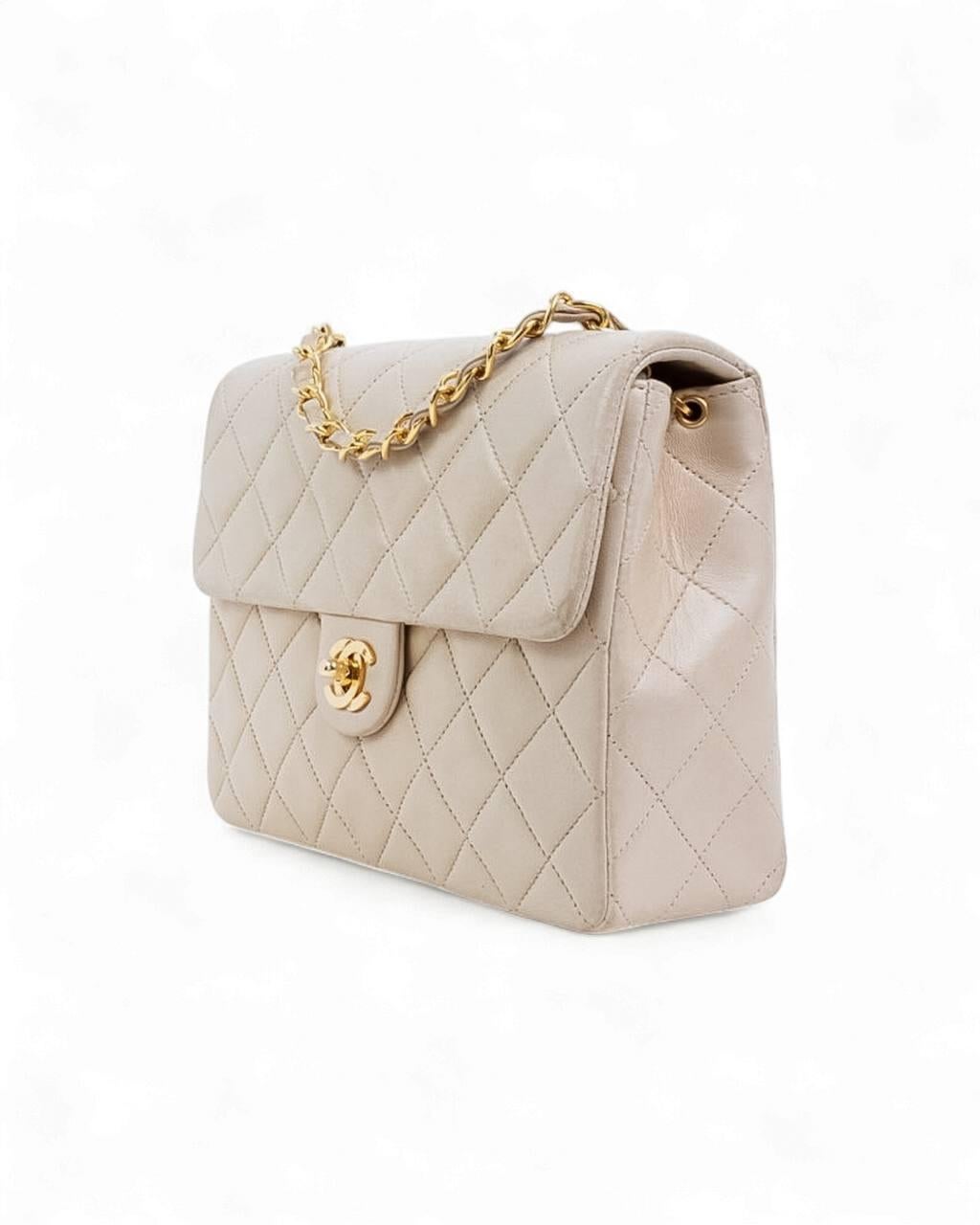 Chanel Mini Flap Vintage Beige en vente 8