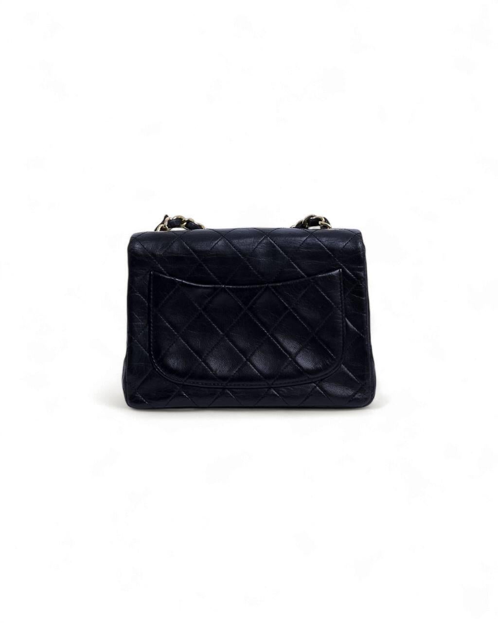 Chanel Mini Flap Vintage Negro 90s en venta 7