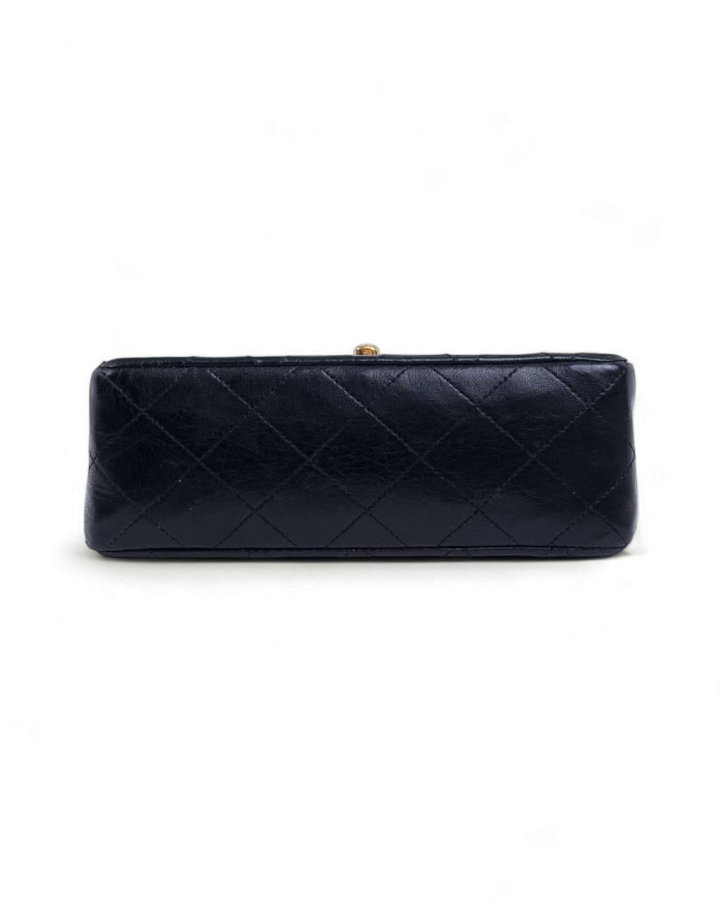 Chanel Mini Flap Vintage Negro 90s Black en venta