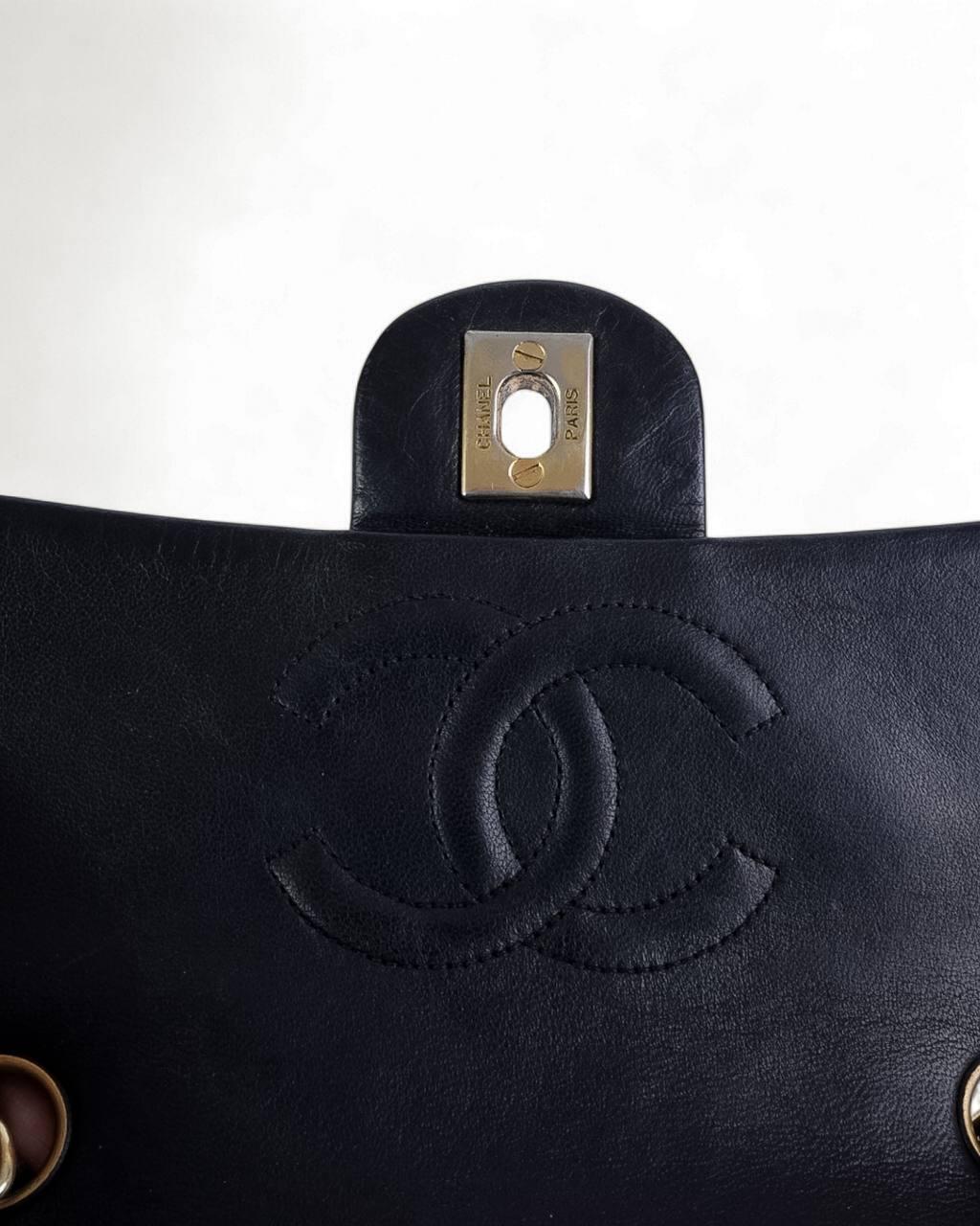 Chanel Mini Flap Vintage Negro 90s en venta 3
