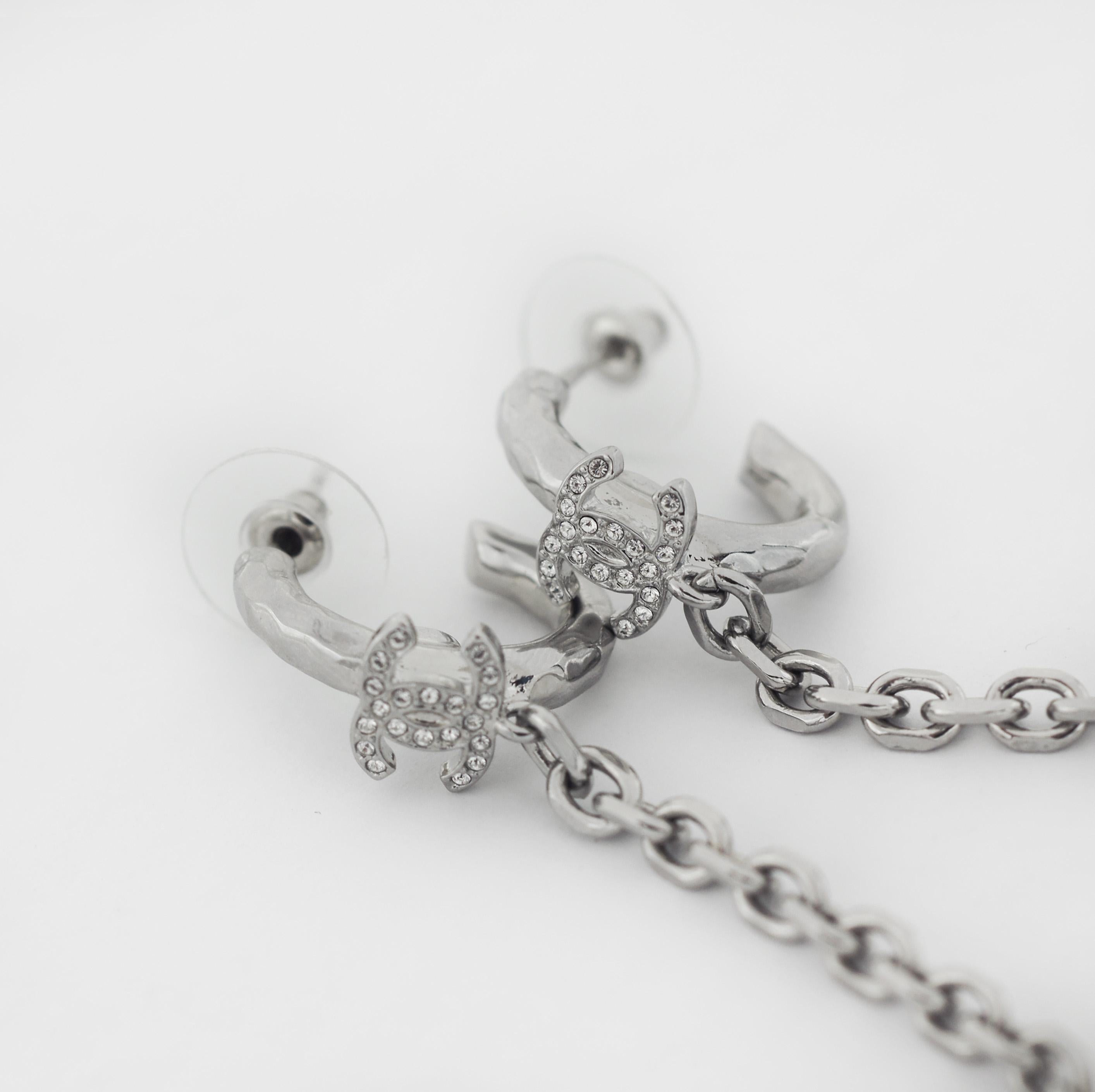 CHANEL Mini Hoop Strass CC Chain Link Ear Cuff Earrings 1