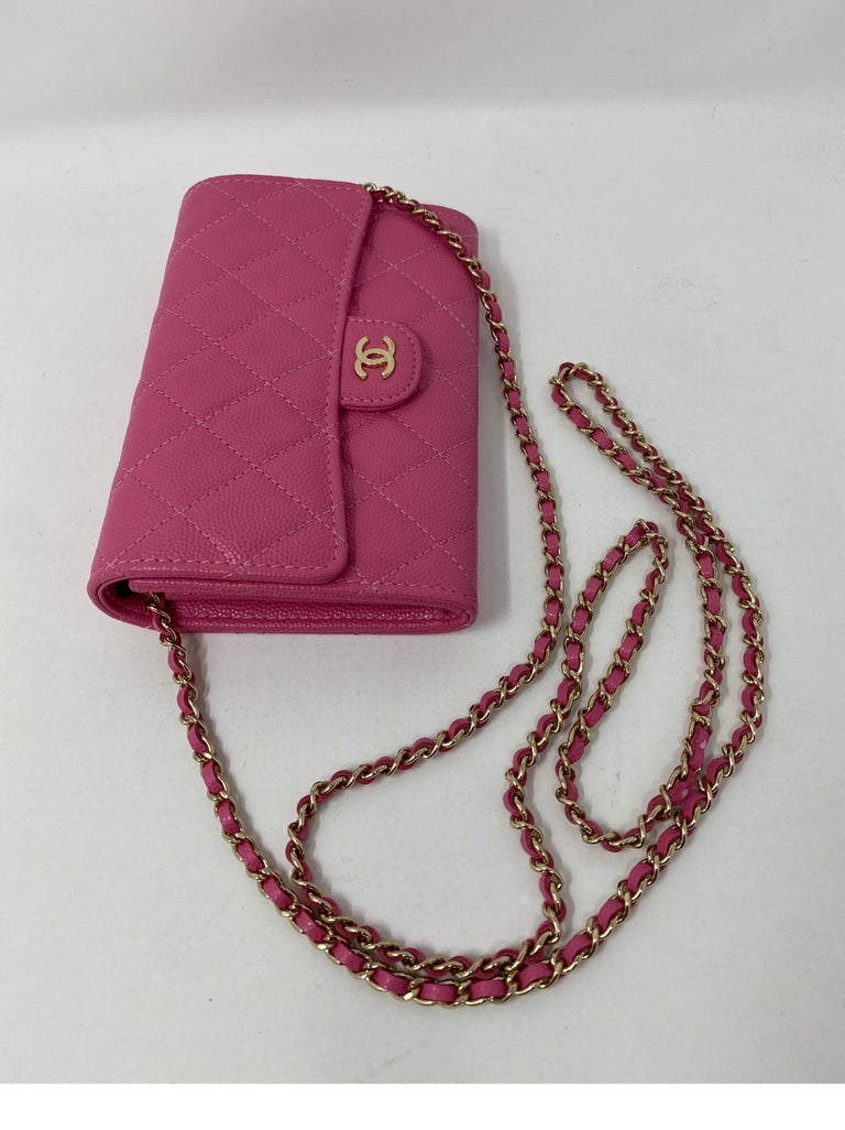 Chanel Mini Hot Pink Wallet On Chain Bag  In Excellent Condition In Athens, GA