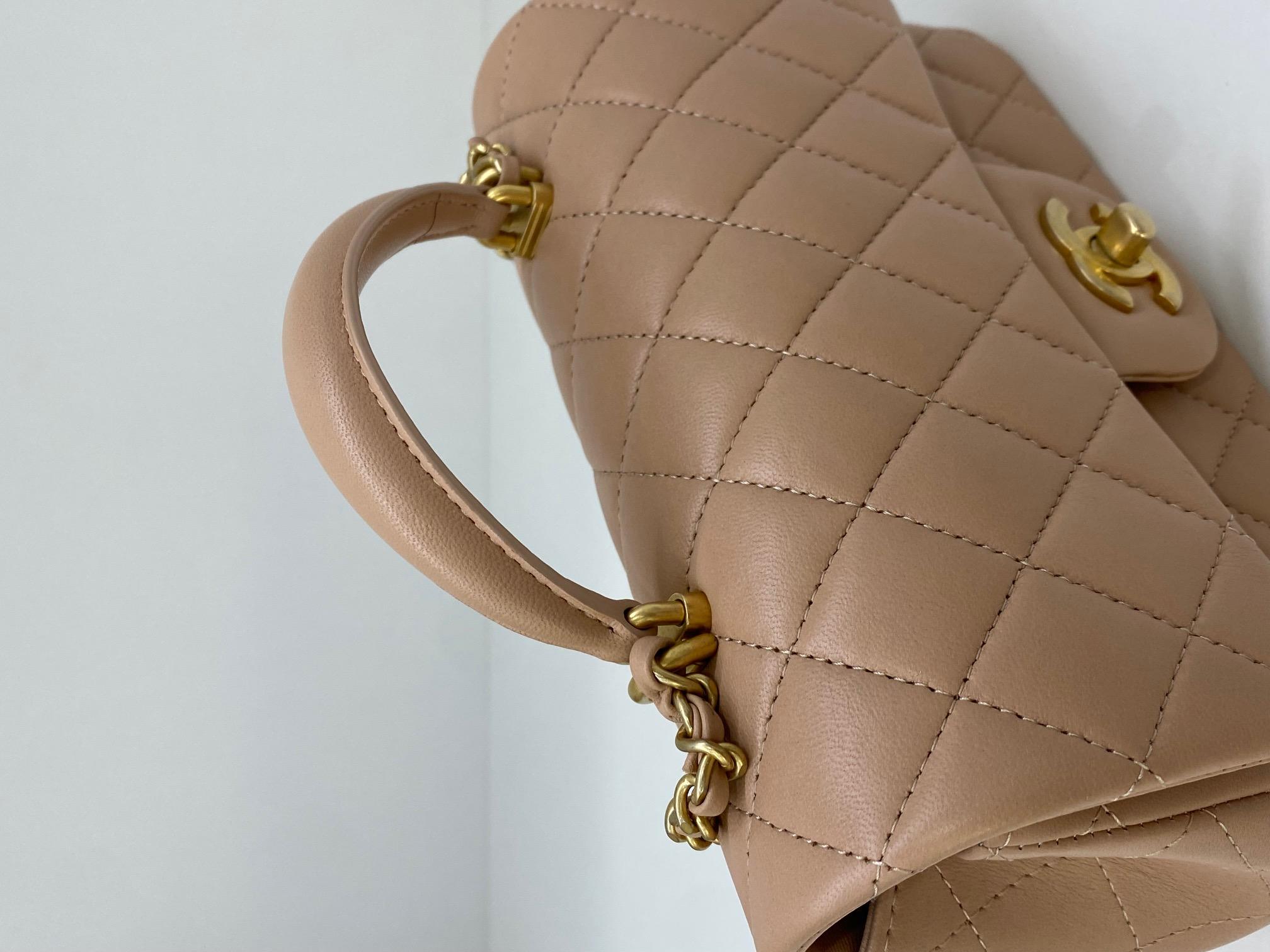 Chanel Mini Rectangular Top Handle Beige Flap Bag GHW In Excellent Condition In Double Bay, AU
