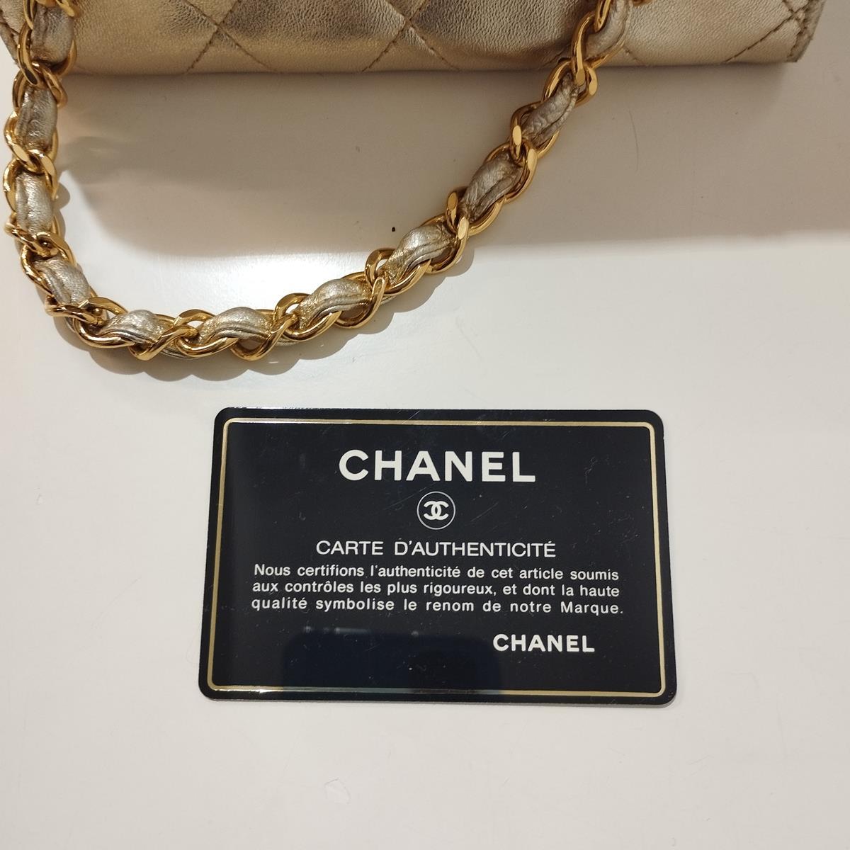 Chanel Mini sac size Unica For Sale 2