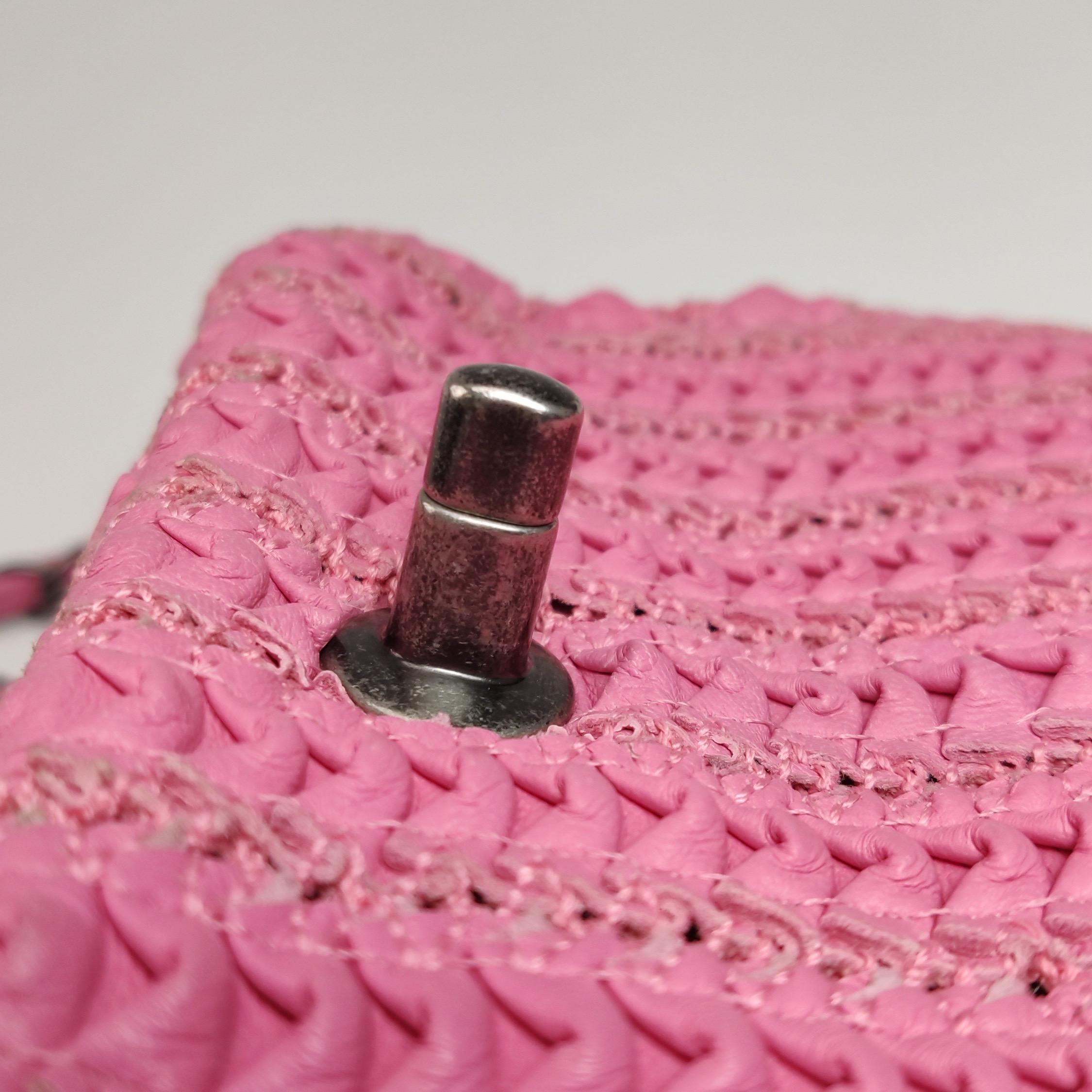Chanel Mini Square Classic Flap Rosa CC París Seúl Crochet Leather en venta 9