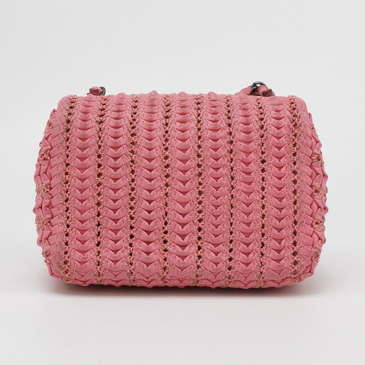 Chanel Mini Square Classic Flap Rosa CC París Seúl Crochet Leather en venta 3