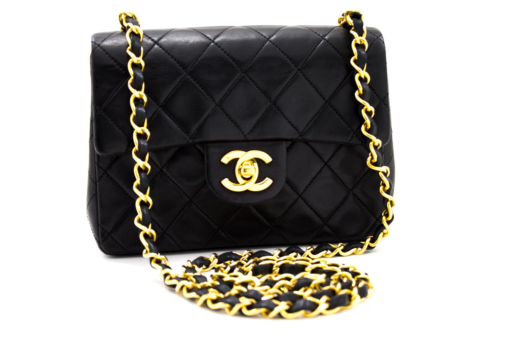 An authentic CHANEL Mini Square Small Chain Shoulder Bag Crossbody Black. The color is Black. The outside material is Leather. The pattern is Solid. This item is Vintage / Classic. The year of manufacture would be 1989-1991.
Conditions &