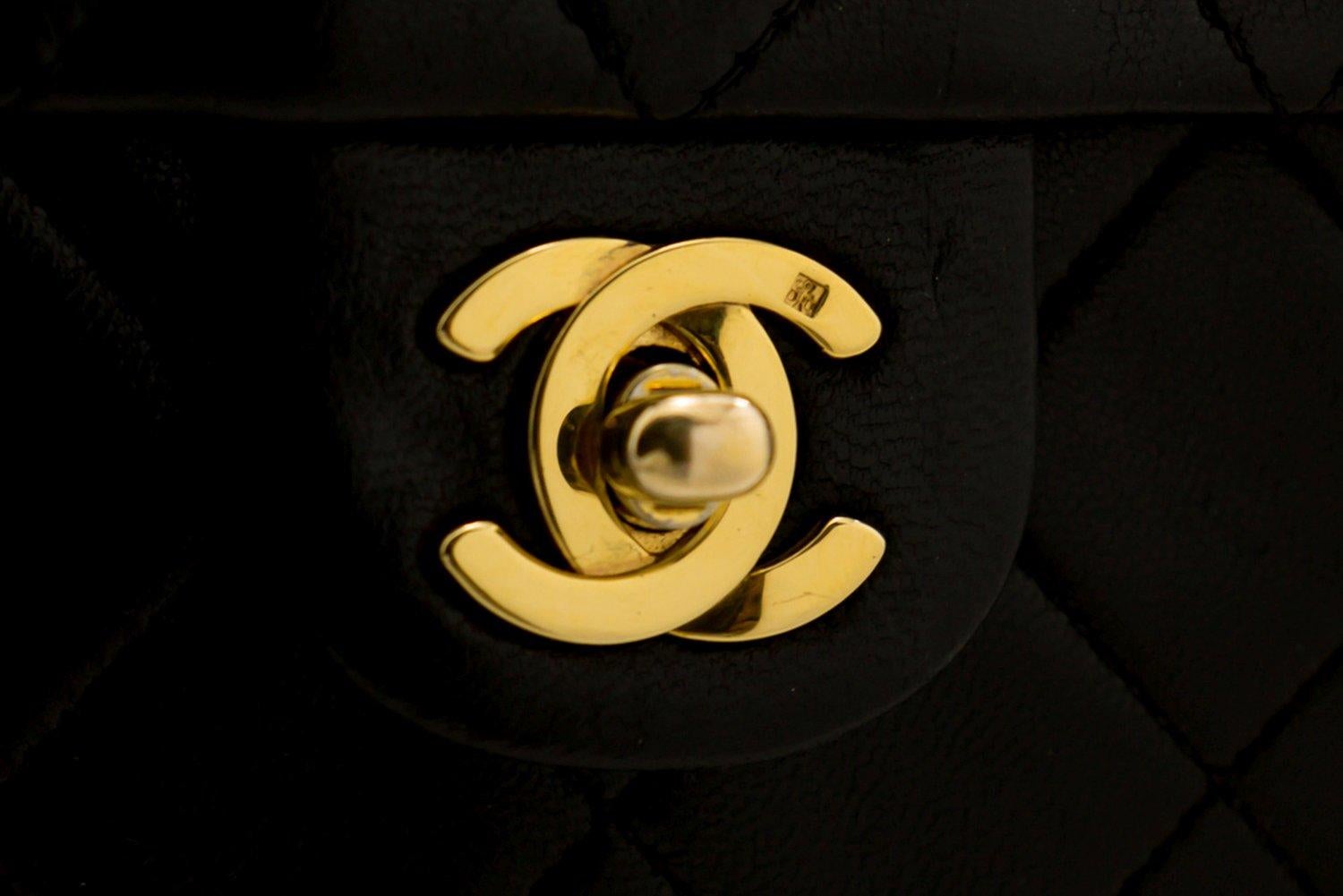 CHANEL Mini Square Small Chain Shoulder Crossbody Bag Nero Quilt 7
