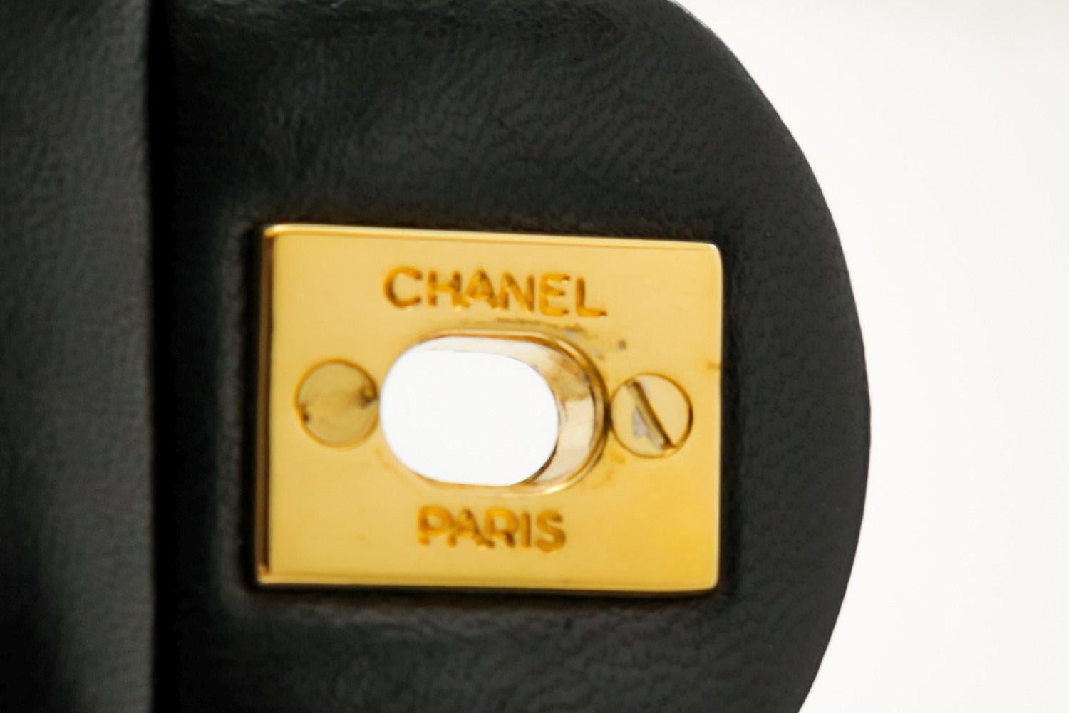 CHANEL Mini Square Small Chain Shoulder Crossbody Bag Black Quilt For Sale at 1stDibs chanel