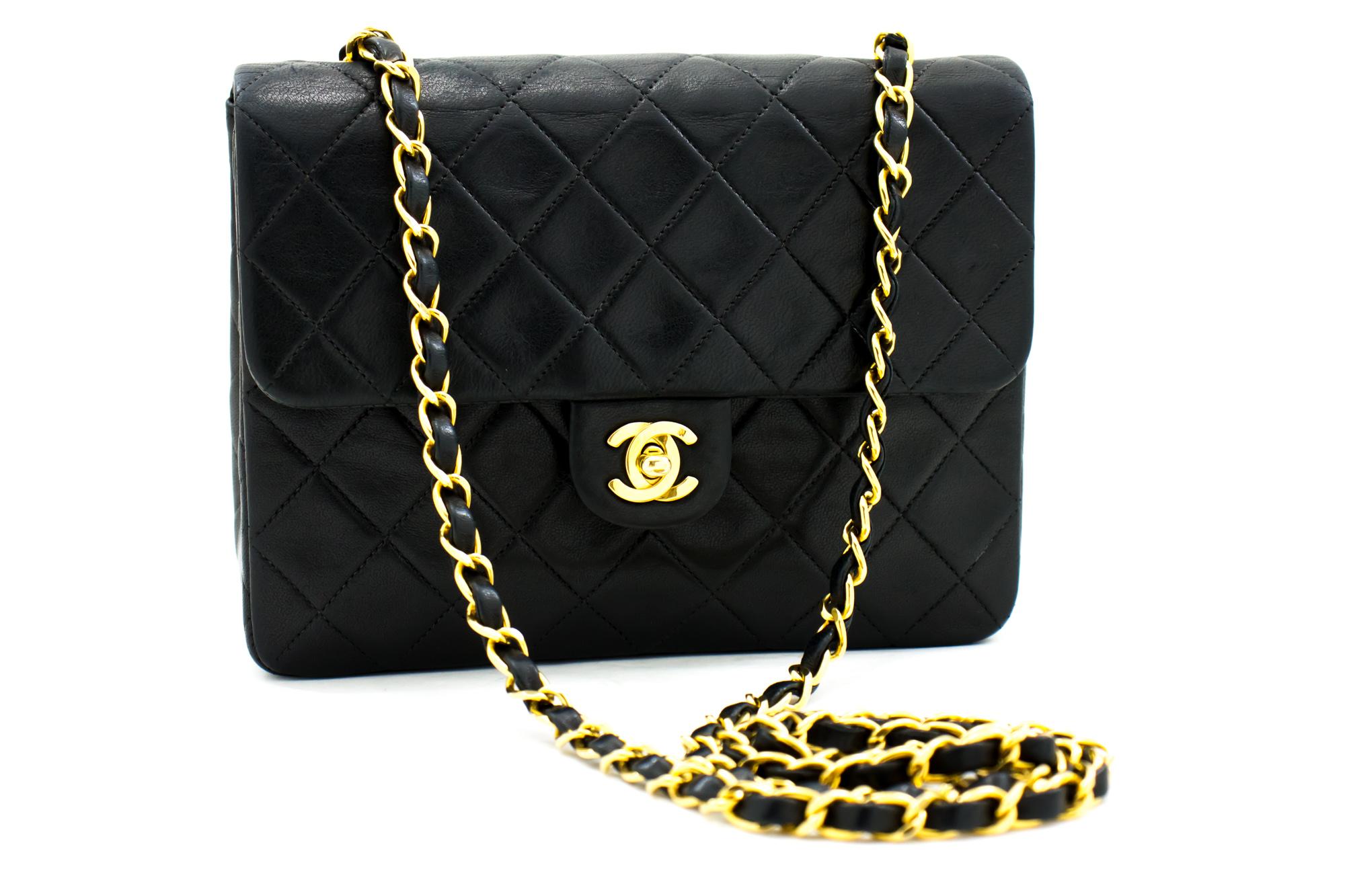 An authentic CHANEL Mini Square Small Chain Shoulder Bag Crossbody Black Quilt. The color is Black. The outside material is Leather. The pattern is Solid. This item is Vintage / Classic. The year of manufacture would be 1991-1994.
Conditions &